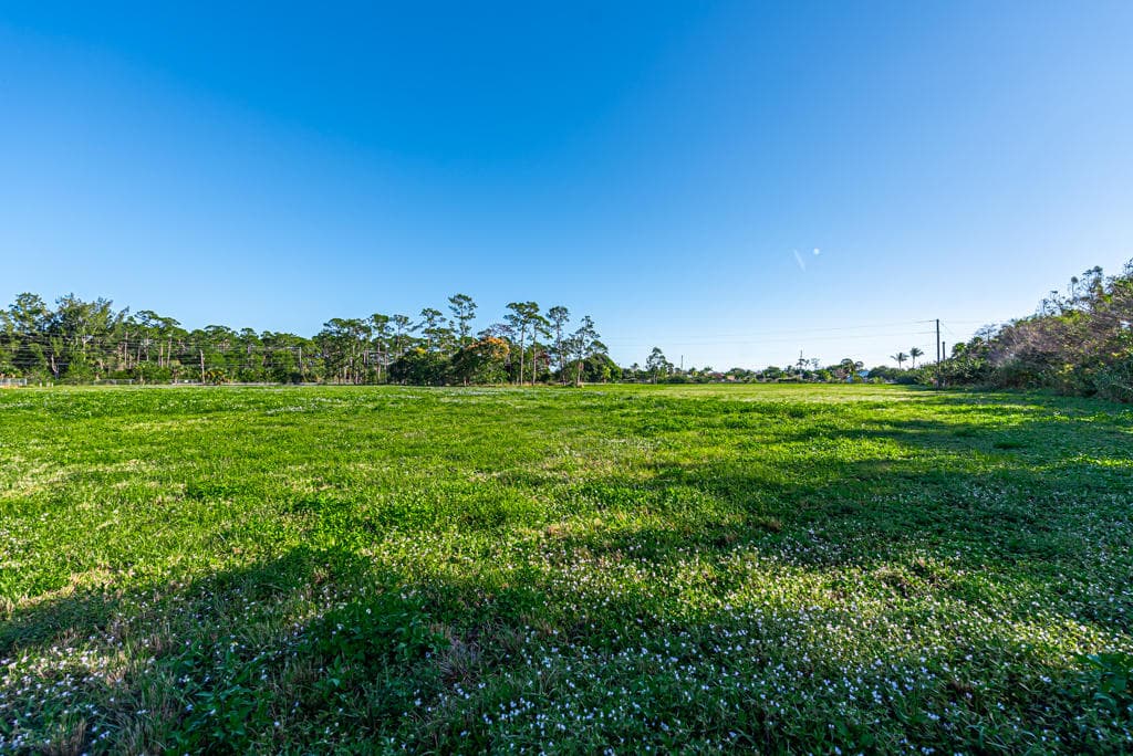12900 Okeechobee Boulevard 8