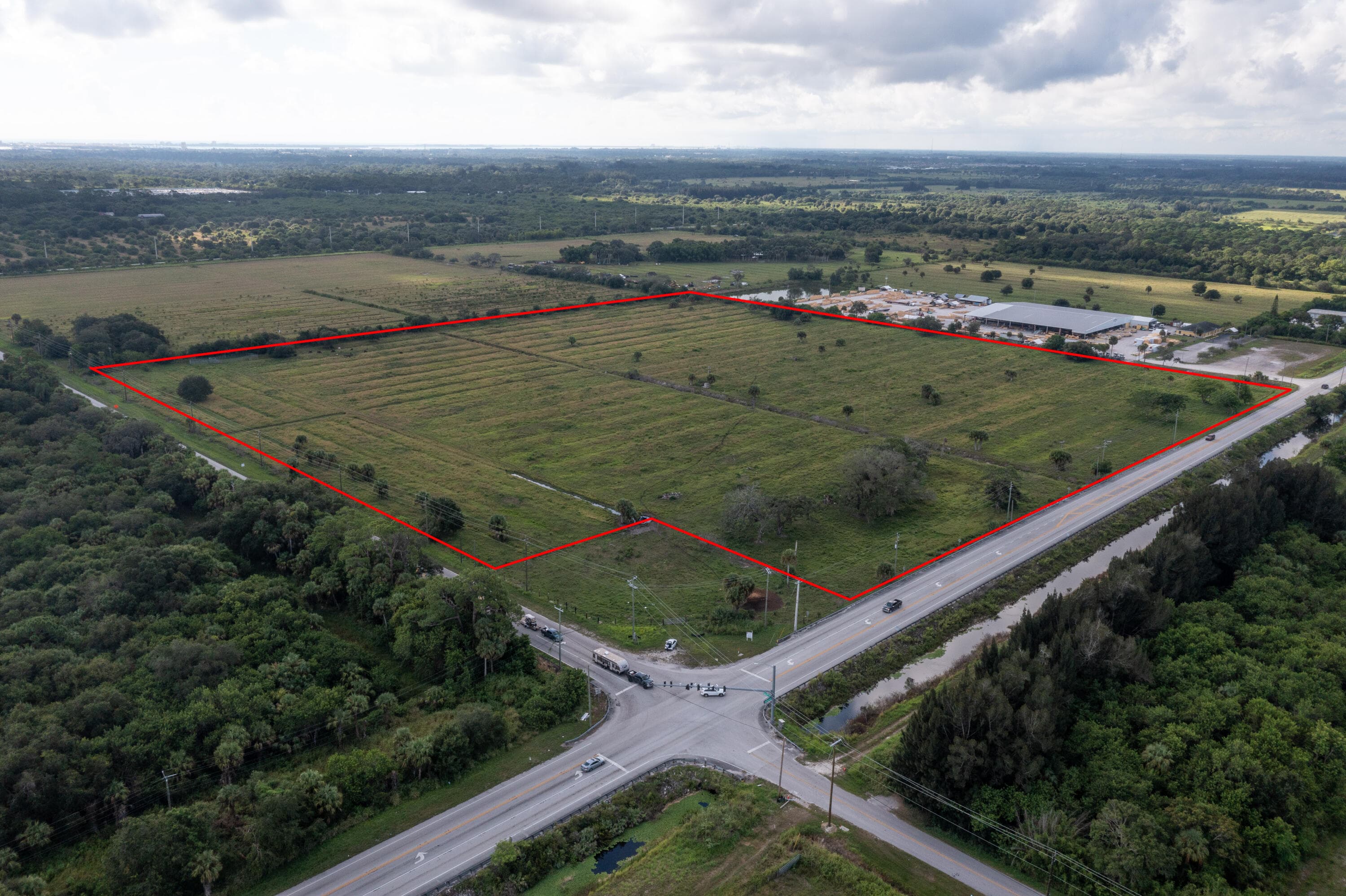 2600 Kings Highway, Fort Pierce, FL 34982 5