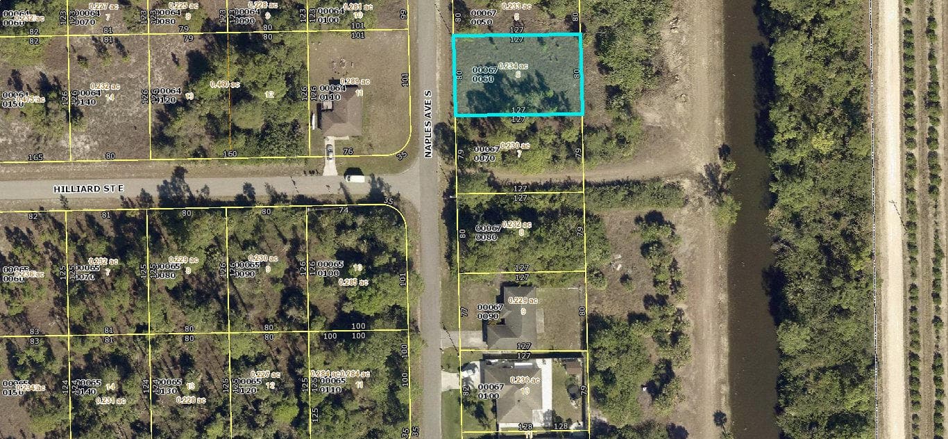 611 Naples Avenue S, Lehigh Acres, FL 33974