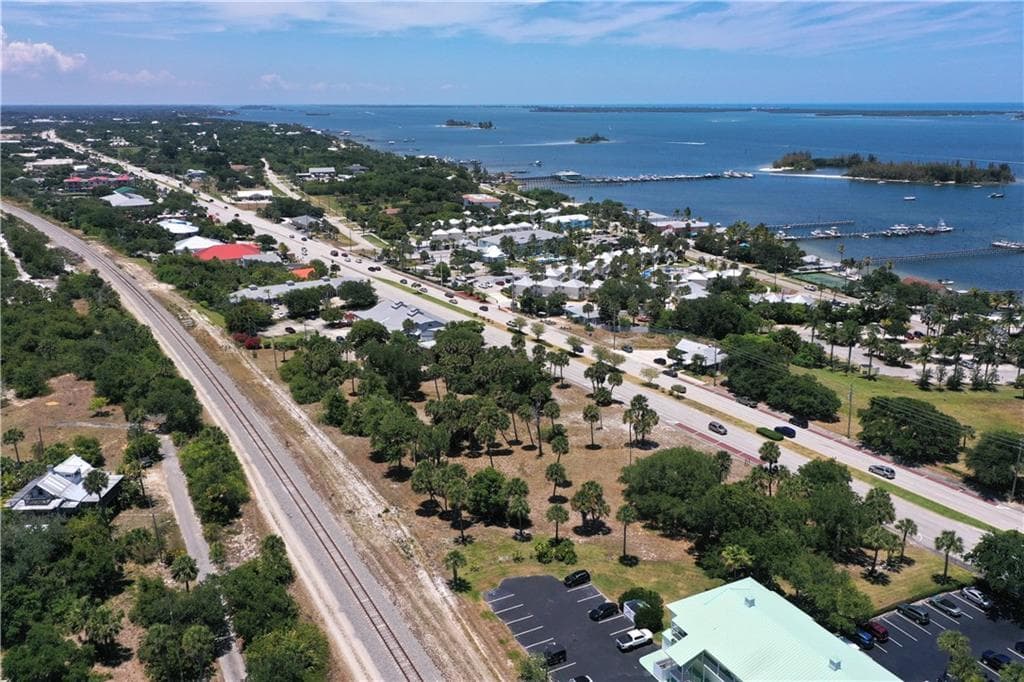 1531 Us Highway 1 Highway, Sebastian, FL 32958 12