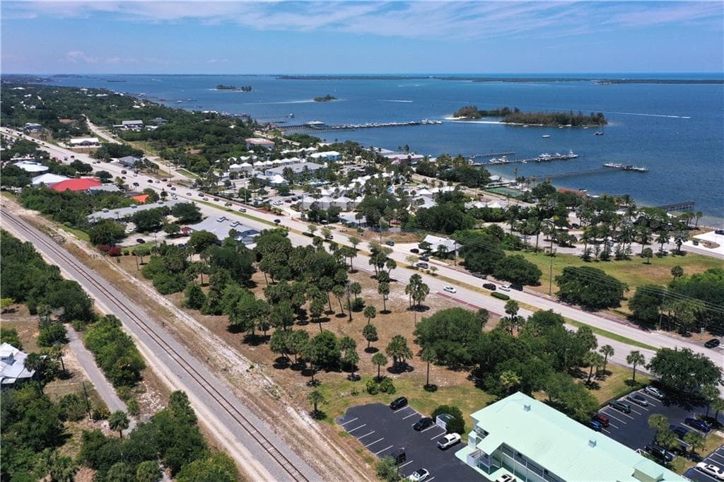 1531 Us Highway 1 Highway, Sebastian, FL 32958 13