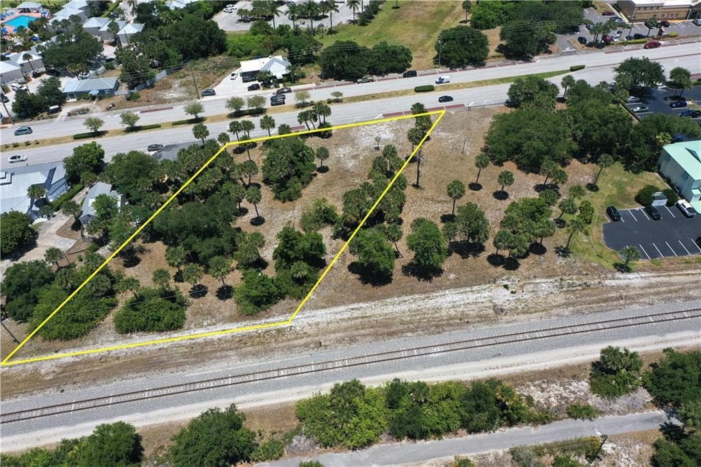1531 Us Highway 1 Highway, Sebastian, FL 32958 15