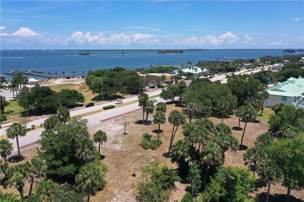 1531 Us Highway 1 Highway, Sebastian, FL 32958 26