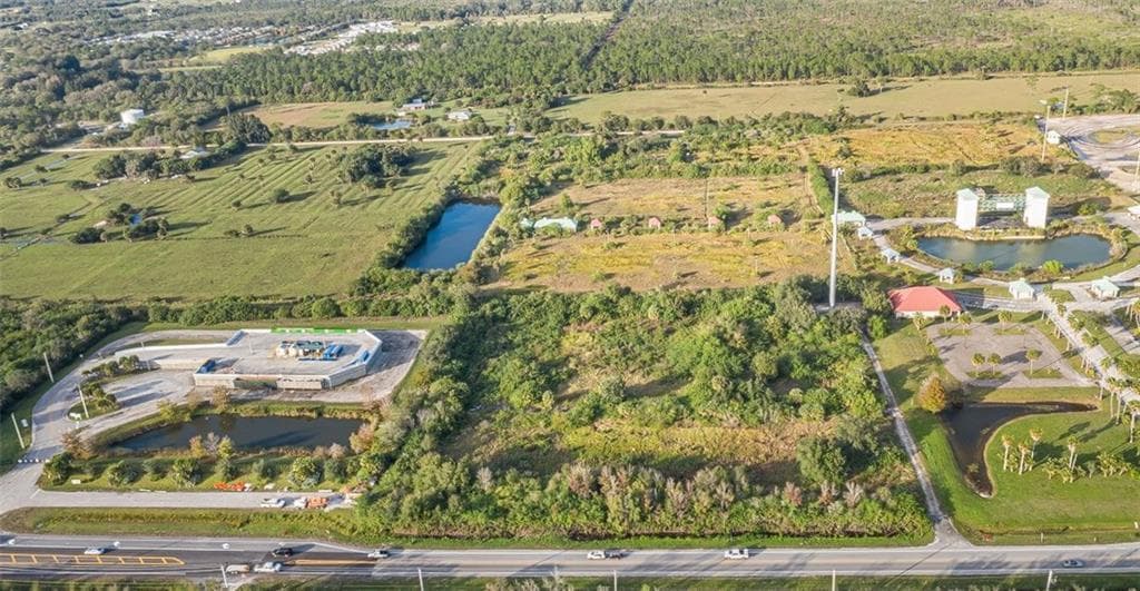 9555 Mesa Park Boulevard, Fellsmere, FL 32948 5