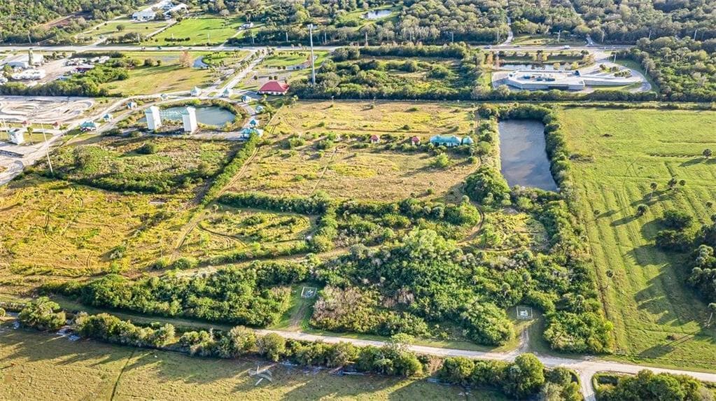9555 Mesa Park Boulevard, Fellsmere, FL 32948 12