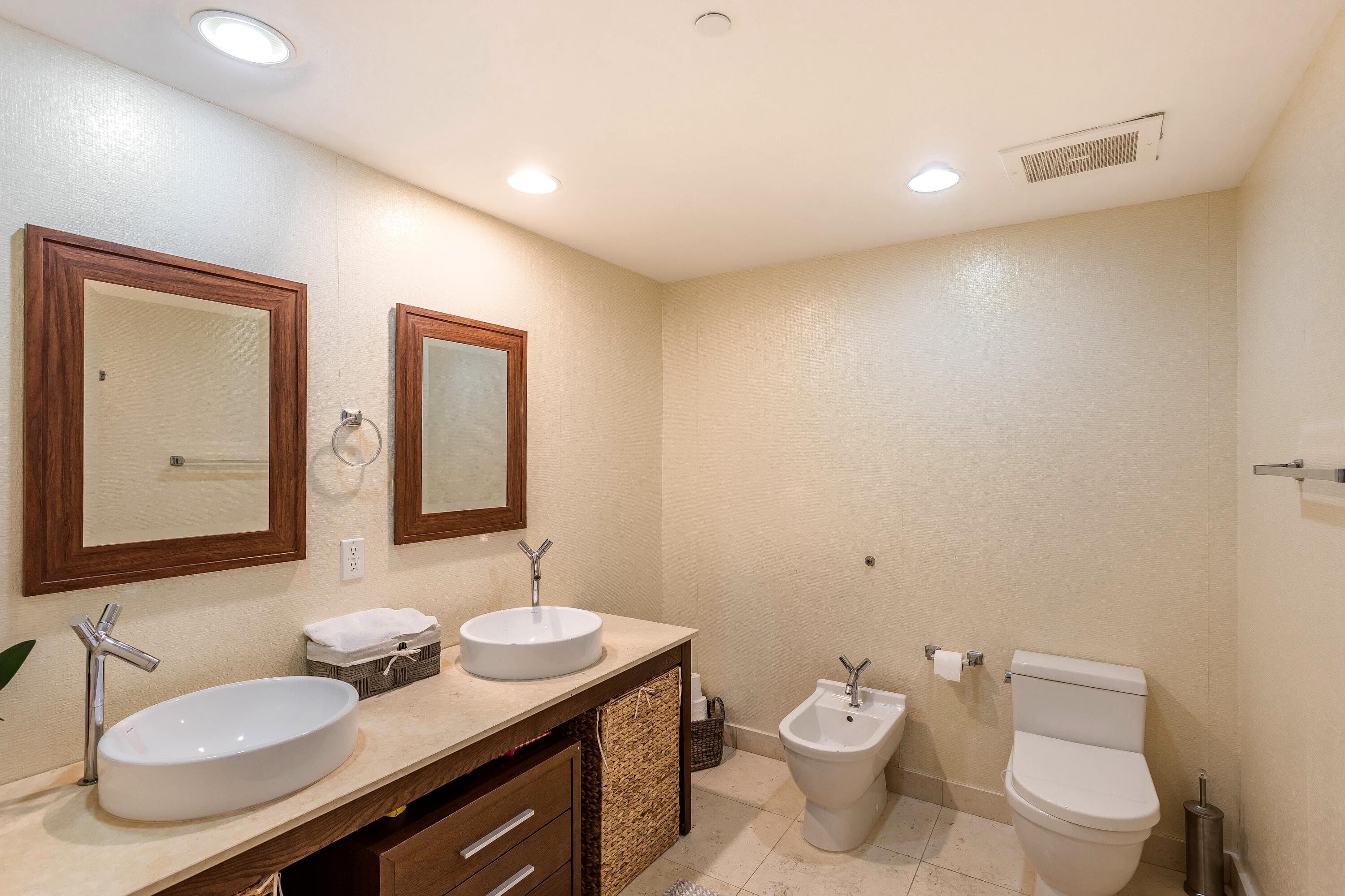5020 Biscayne Boulevard, Miami, FL 33137 15