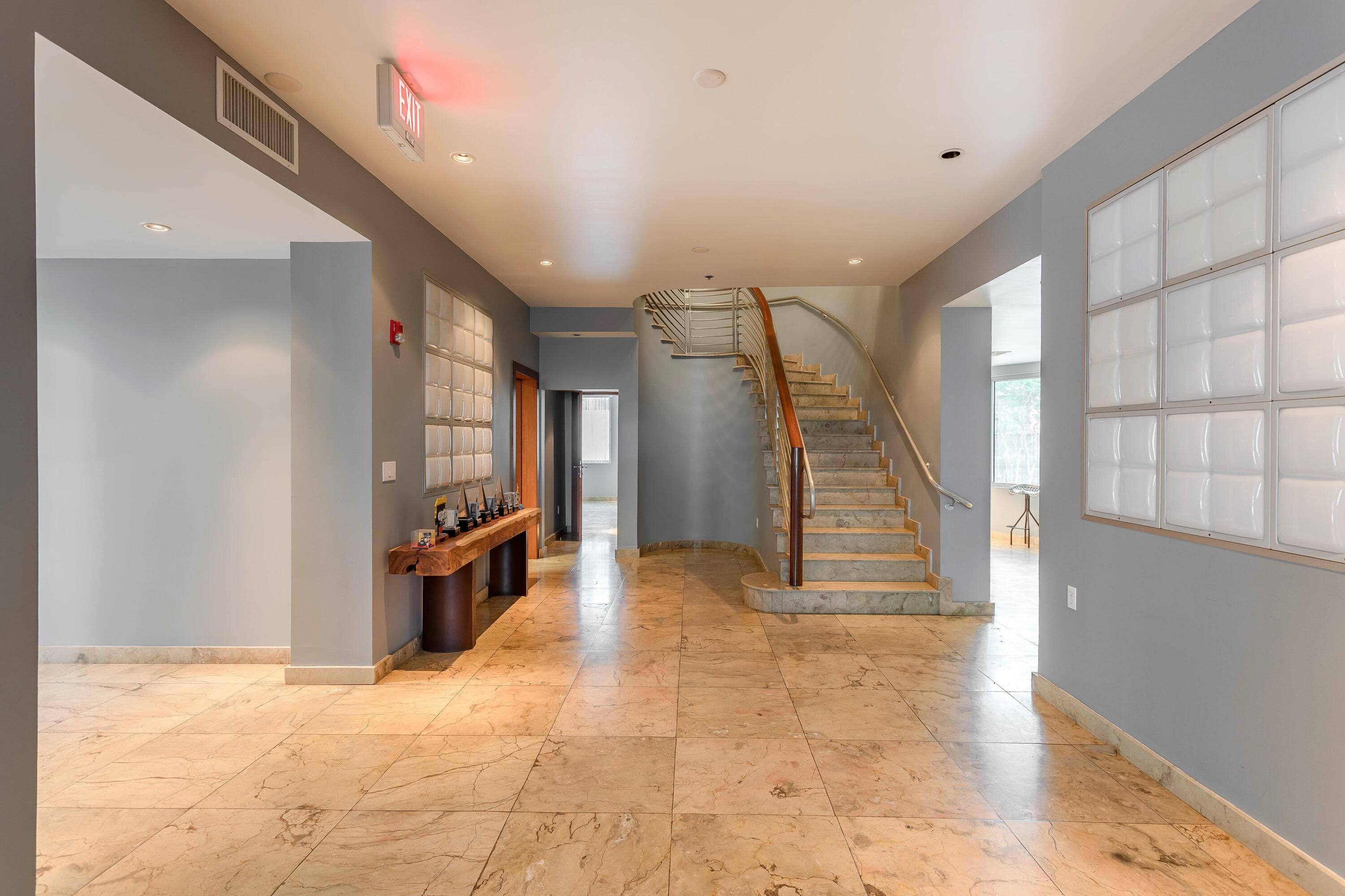 5020 Biscayne Boulevard, Miami, FL 33137 5