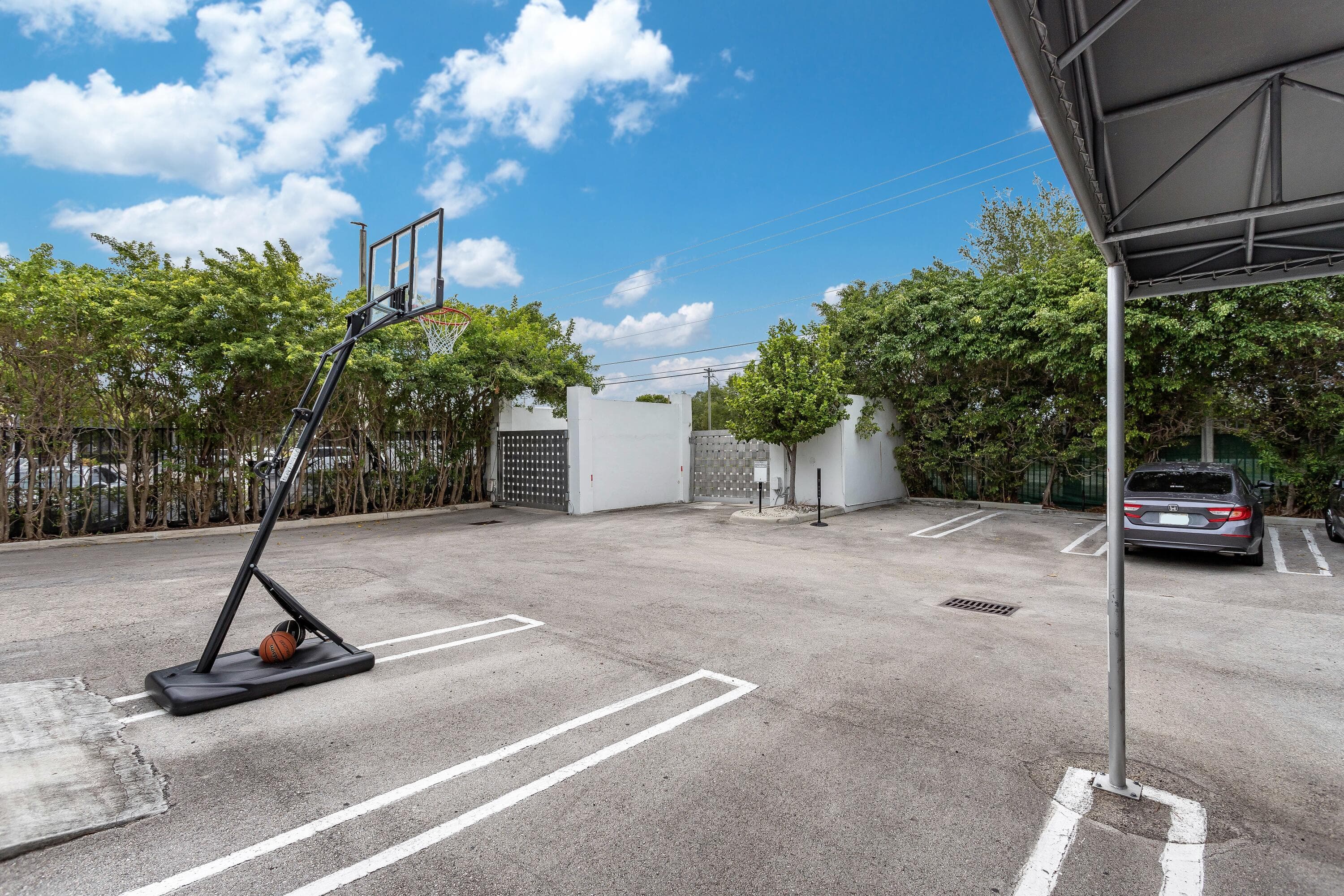 5020 Biscayne Boulevard, Miami, FL 33137 34