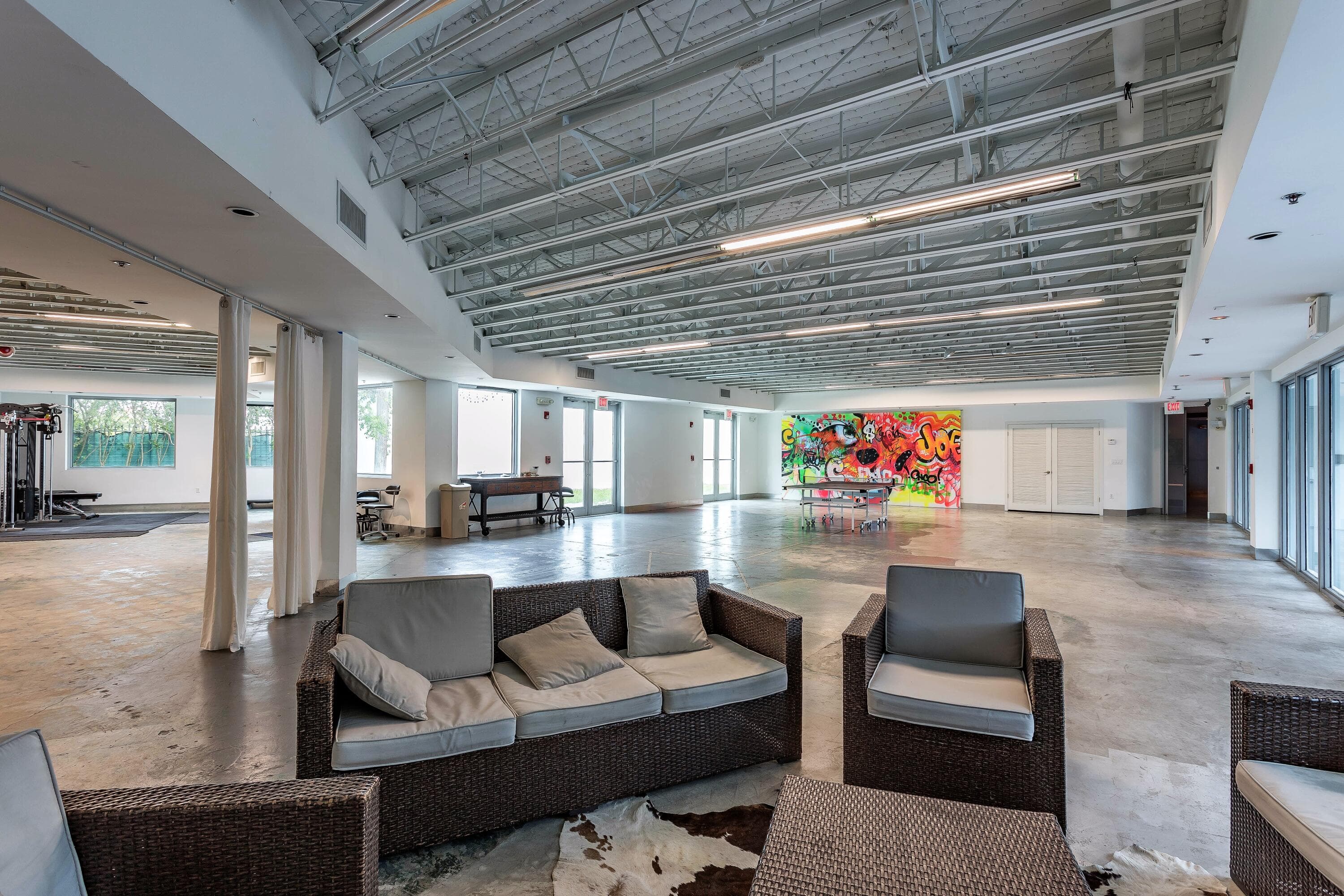 5020 Biscayne Boulevard, Miami, FL 33137 7