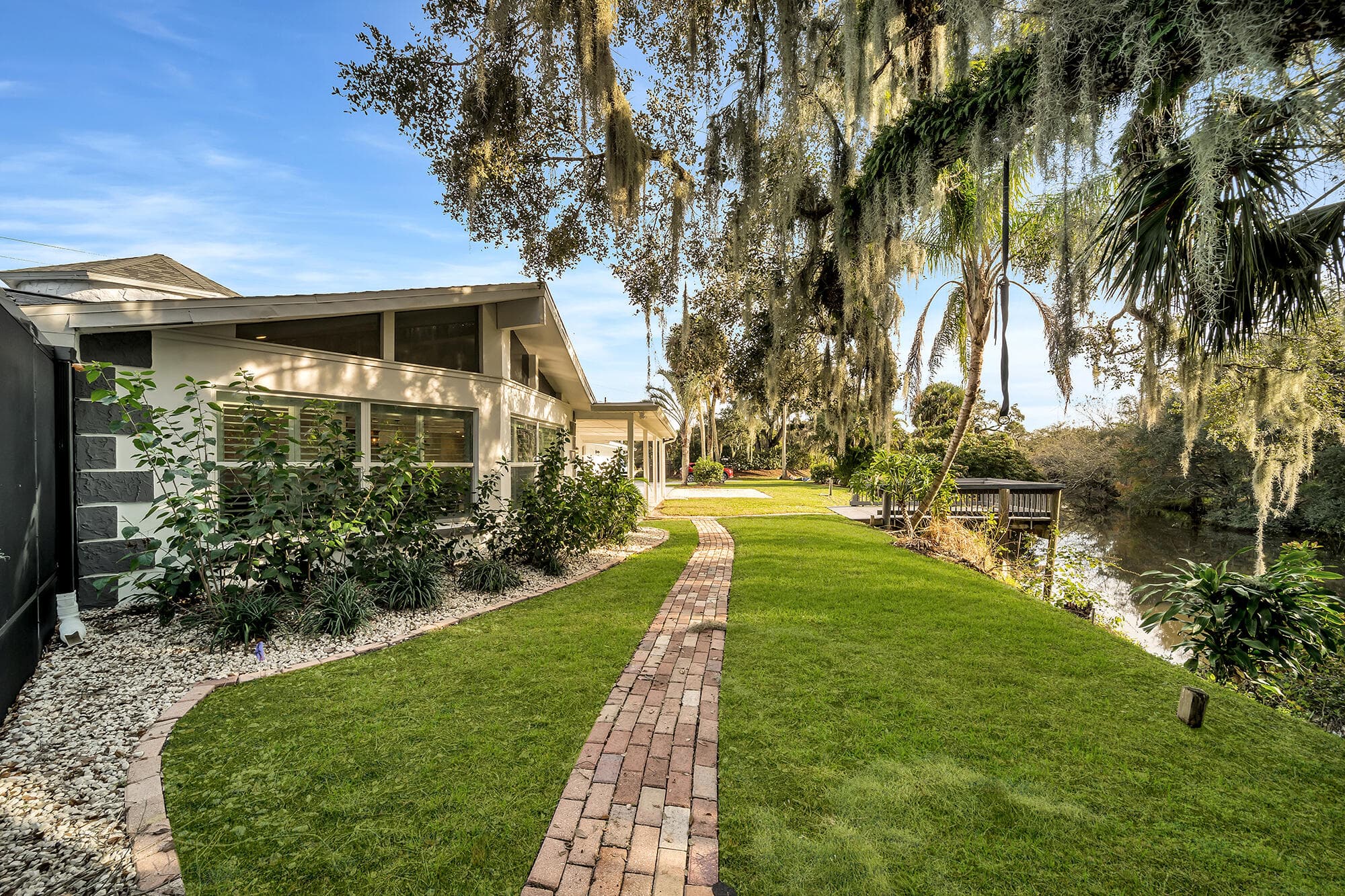 3781 S 25th Street, Fort Pierce, FL 34981 43