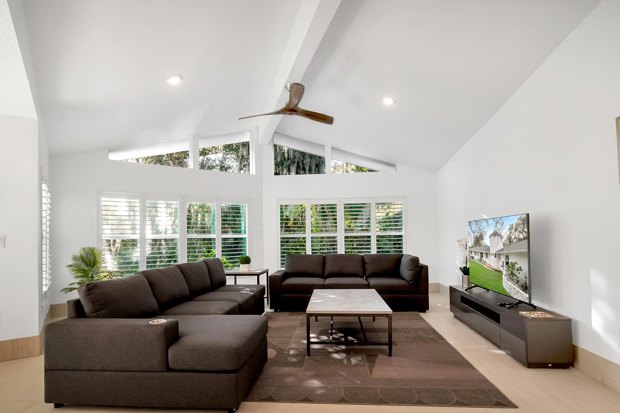 3781 S 25th Street, Fort Pierce, FL 34981 3