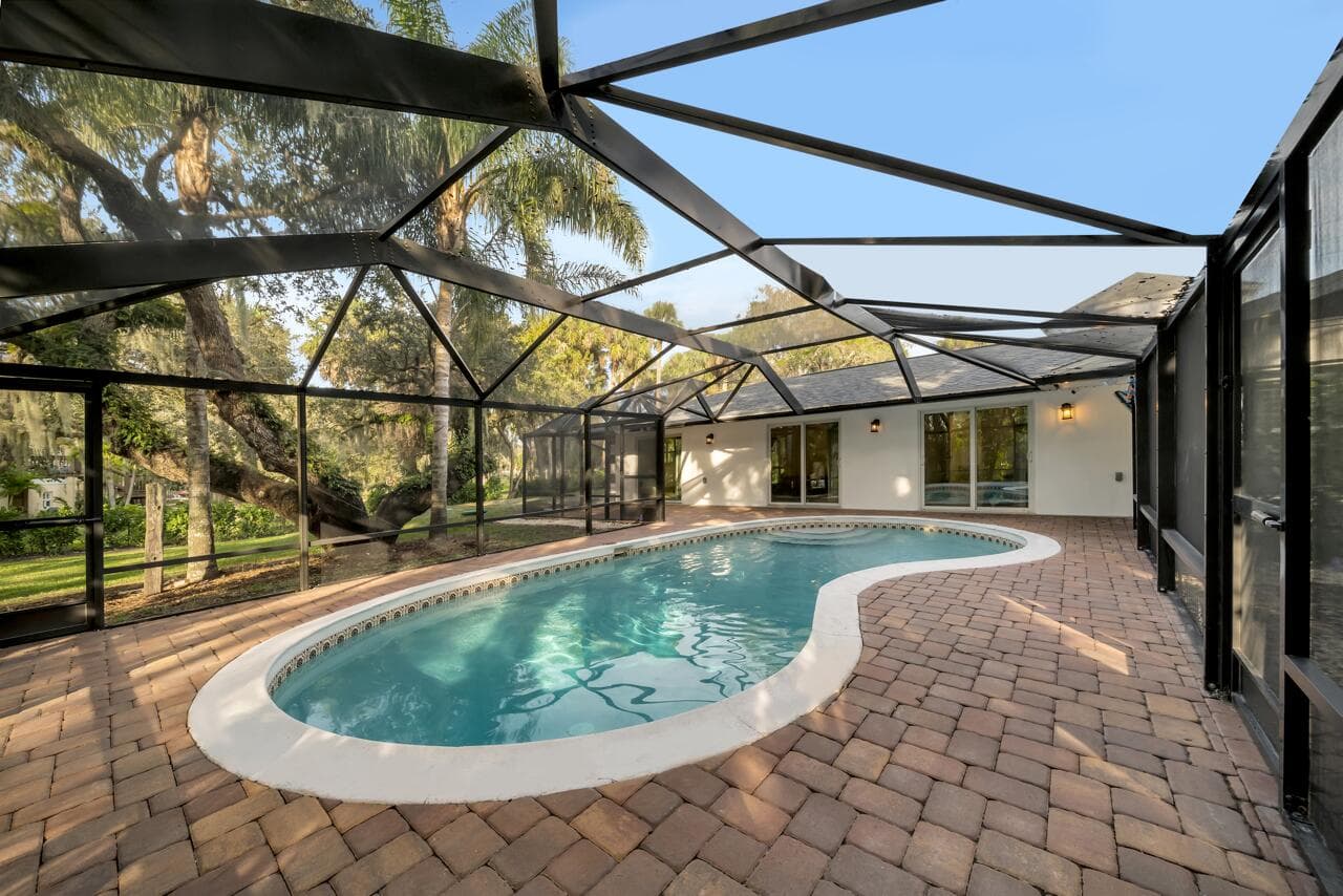 3781 S 25th Street, Fort Pierce, FL 34981 30