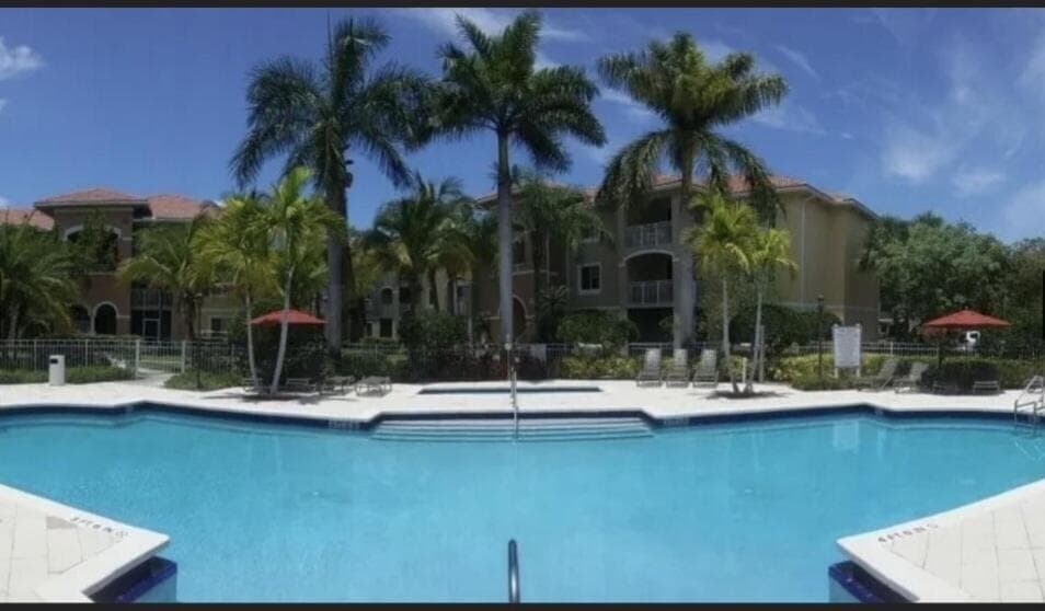 6533 Emerald Dunes Drive 304, West Palm Beach, FL 33411 23