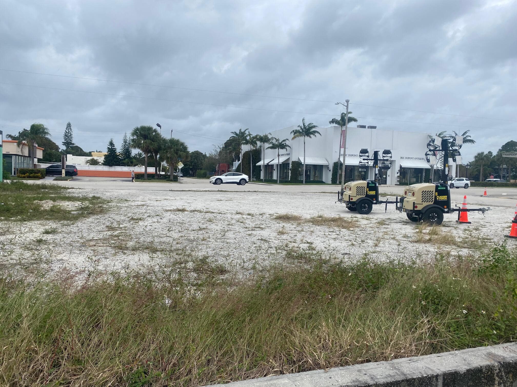 3500 S Dixie Highway, West Palm Beach, FL 33405 10