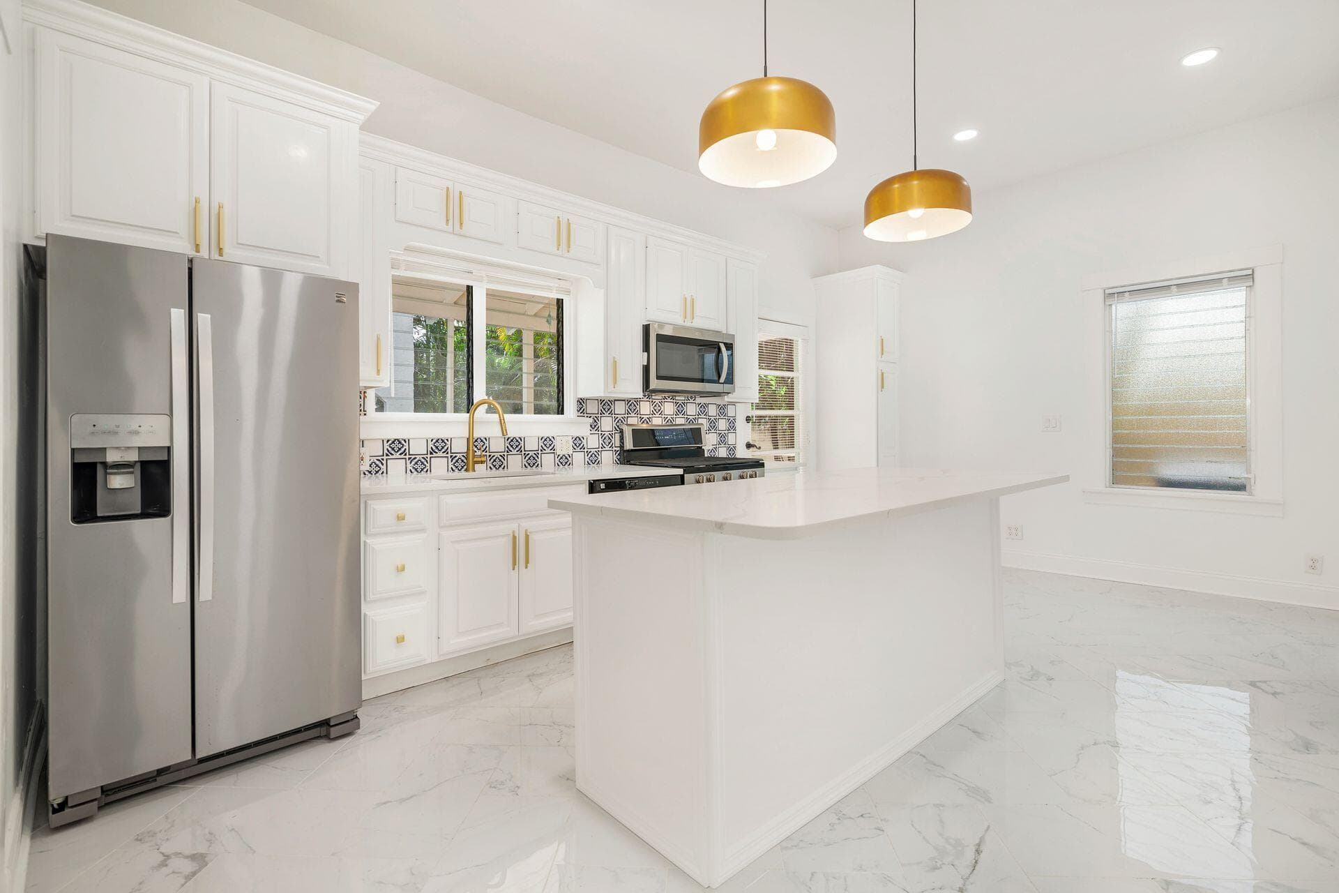 232 Rugby Road, West Palm Beach, FL 33405 4