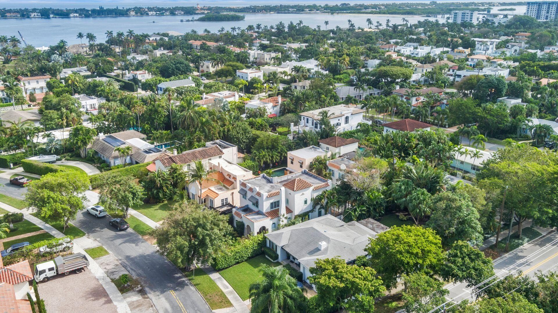 232 Rugby Road, West Palm Beach, FL 33405 35
