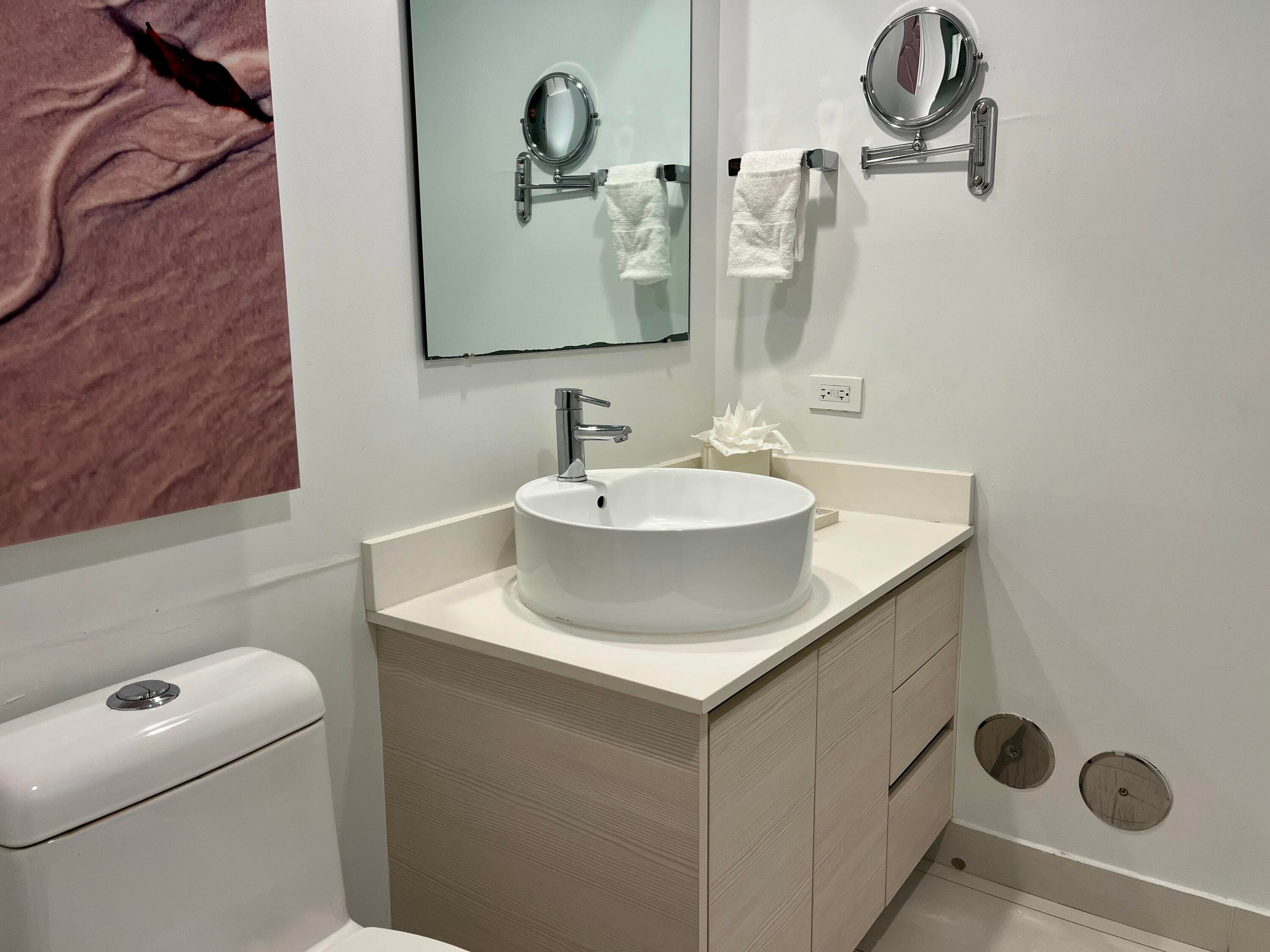2602 E Hallandale Beach Boulevard R308, Hallandale Beach, FL 33009 30