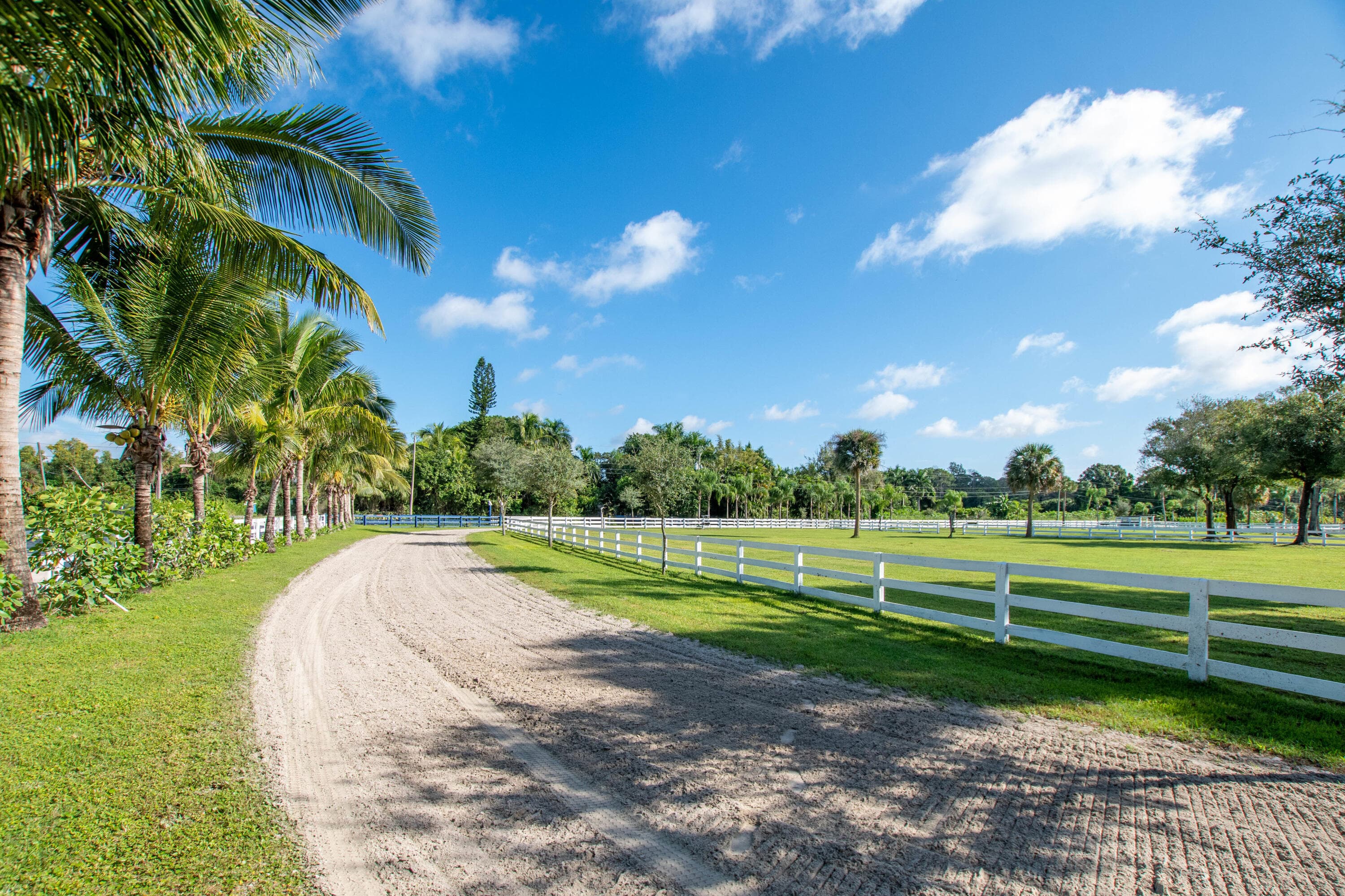 1044 D Road, Loxahatchee Groves, FL 33470 10