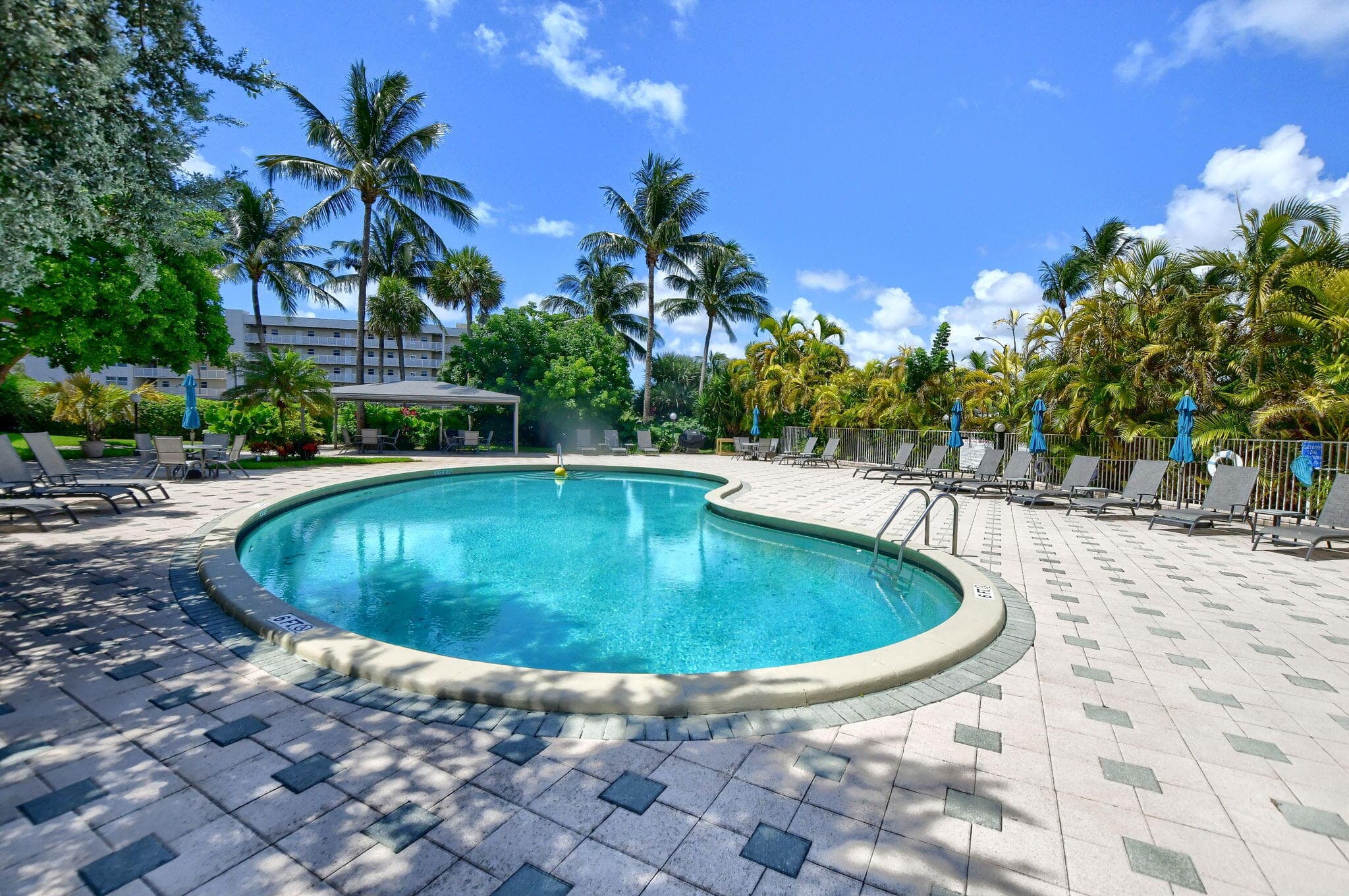 2851 S Ocean Boulevard 6n, Boca Raton, FL 33432 32