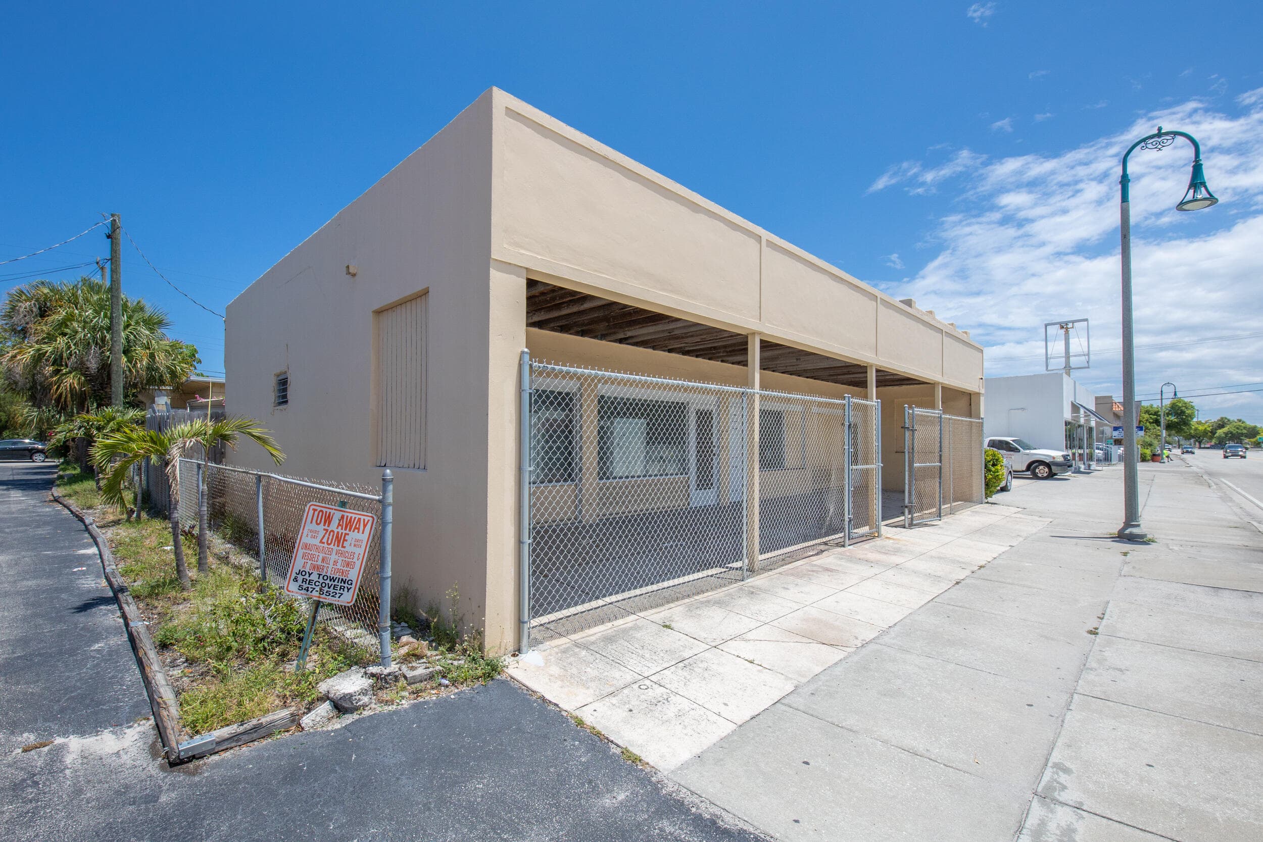 922 S Dixie Street, Lake Worth Beach, FL 33460 12