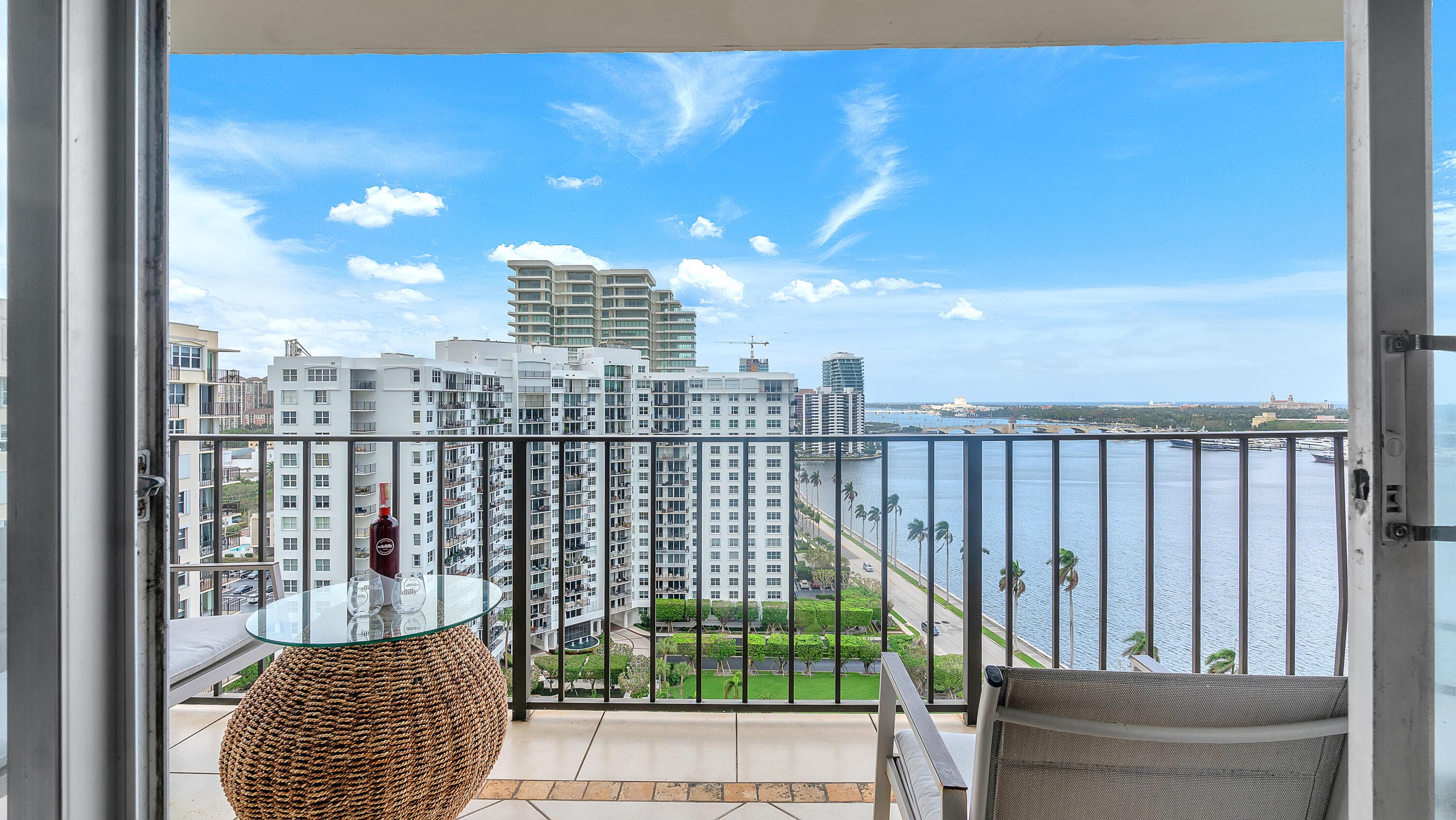 1801 S Flagler Drive 1804, West Palm Beach, FL 33401