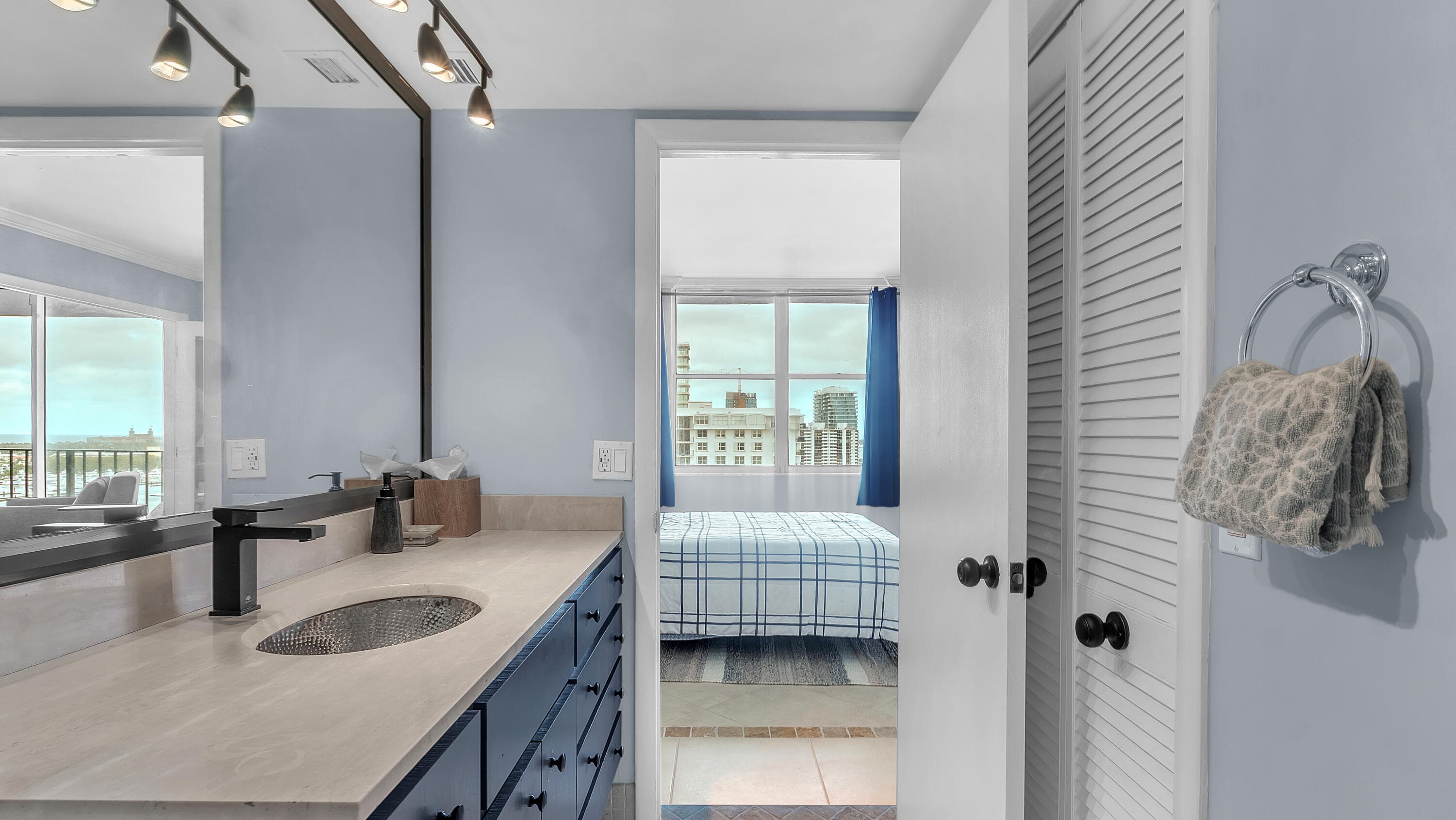 1801 S Flagler Drive 1804, West Palm Beach, FL 33401 16
