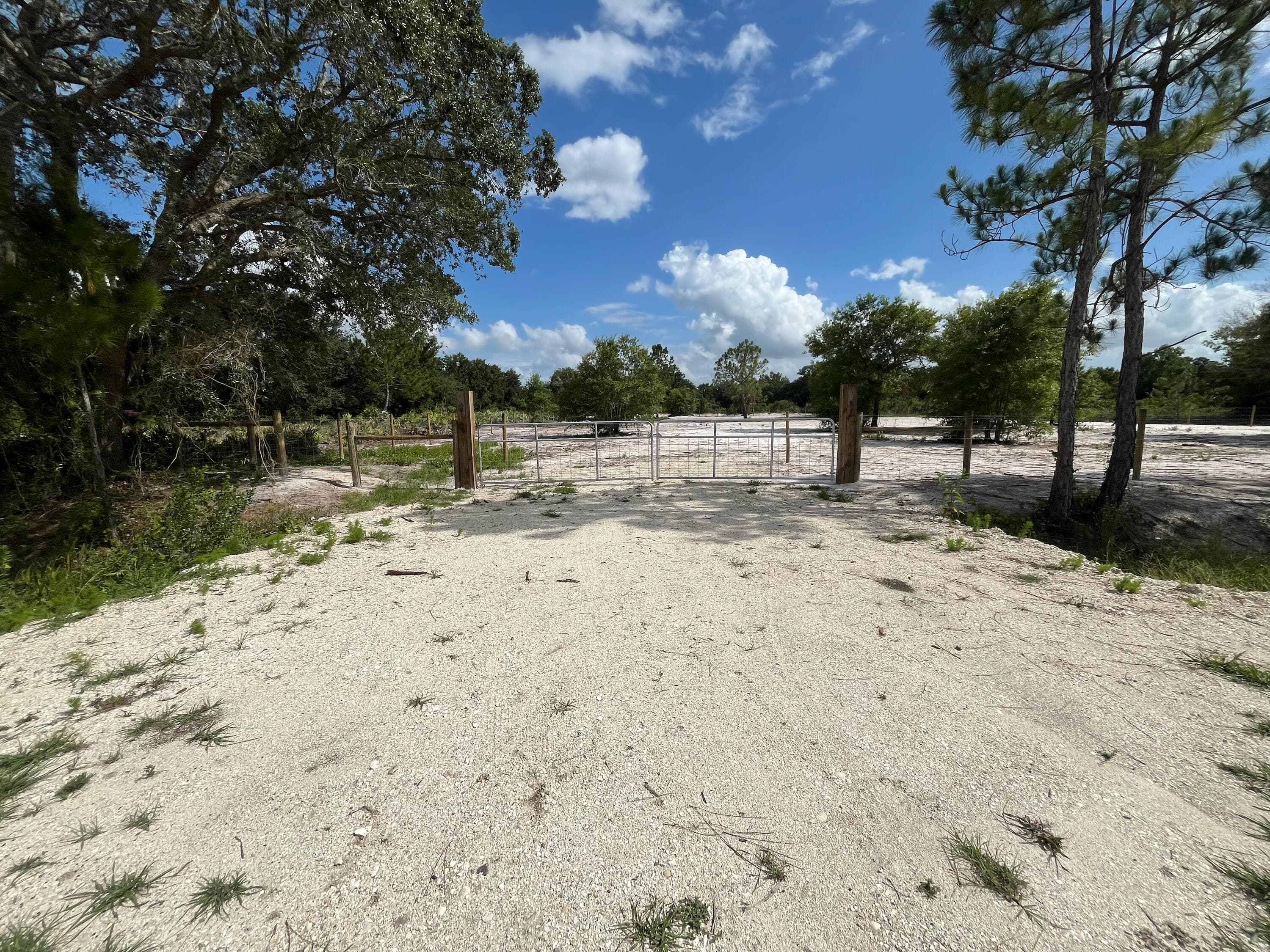 16916 NW 262nd Street, Okeechobee, FL 34972 8