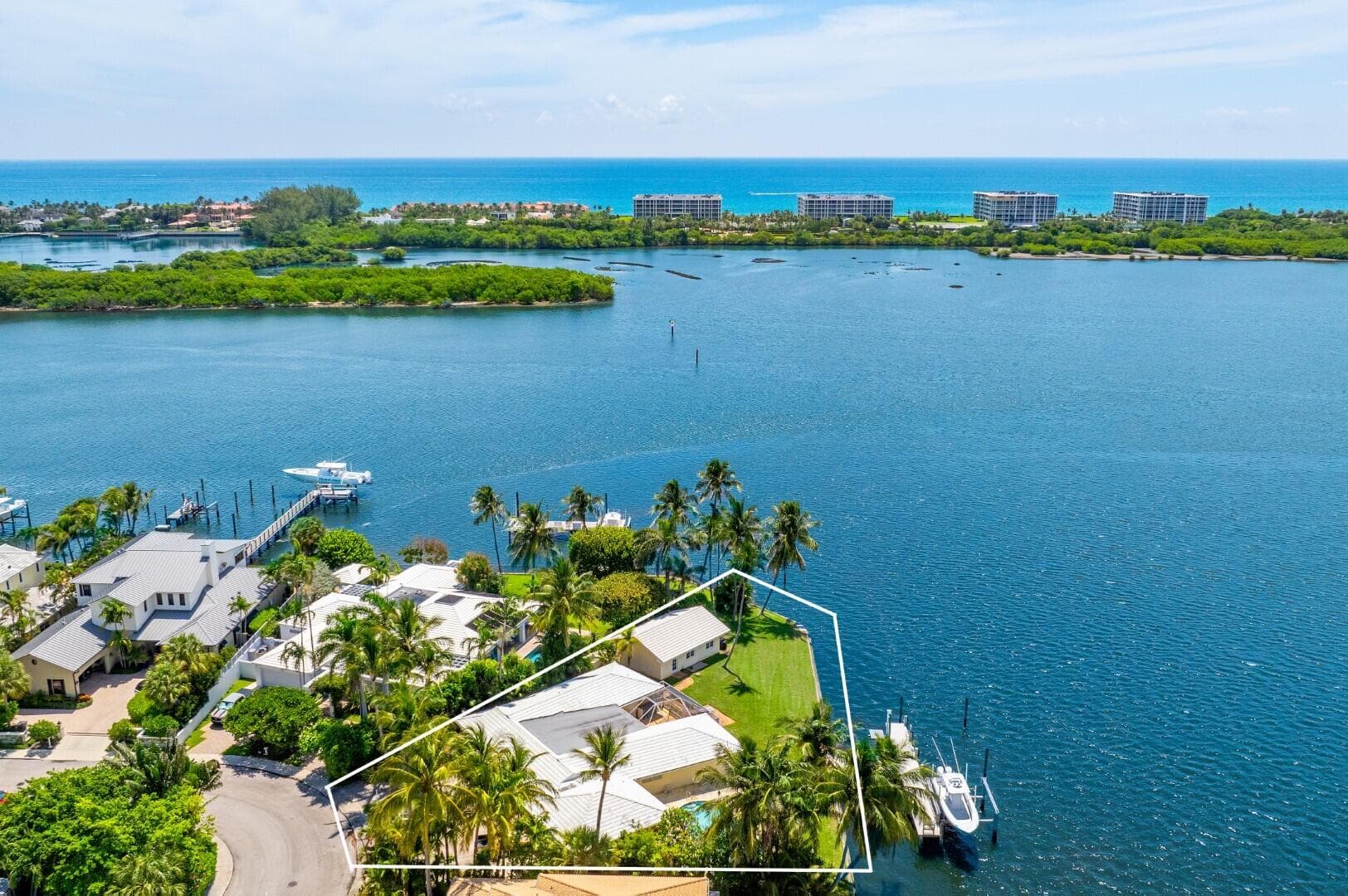8026 Flagler Court, West Palm Beach, FL 33405 3
