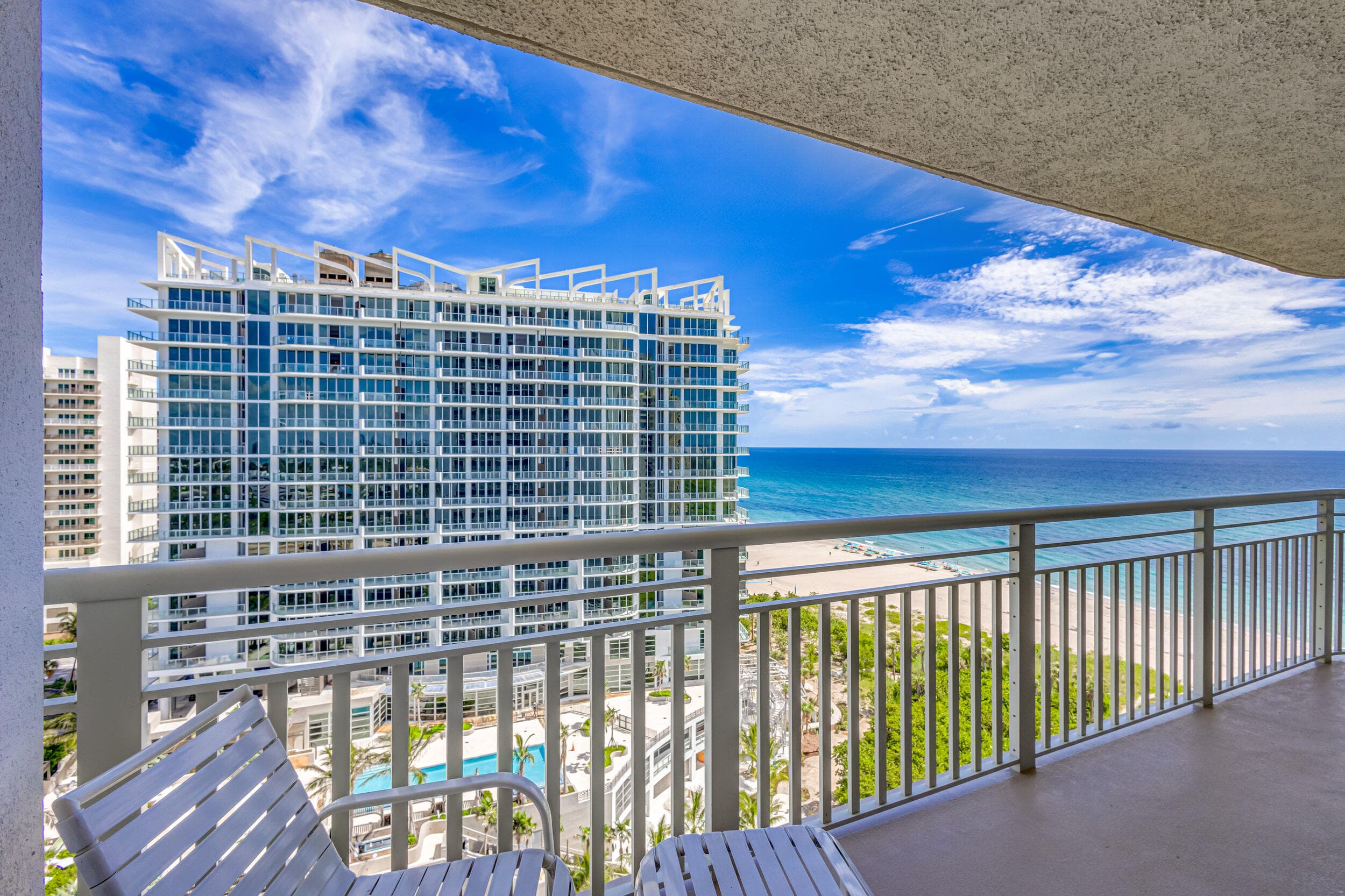 3000 N Ocean Drive 17 B, Singer Island, FL 33404 3
