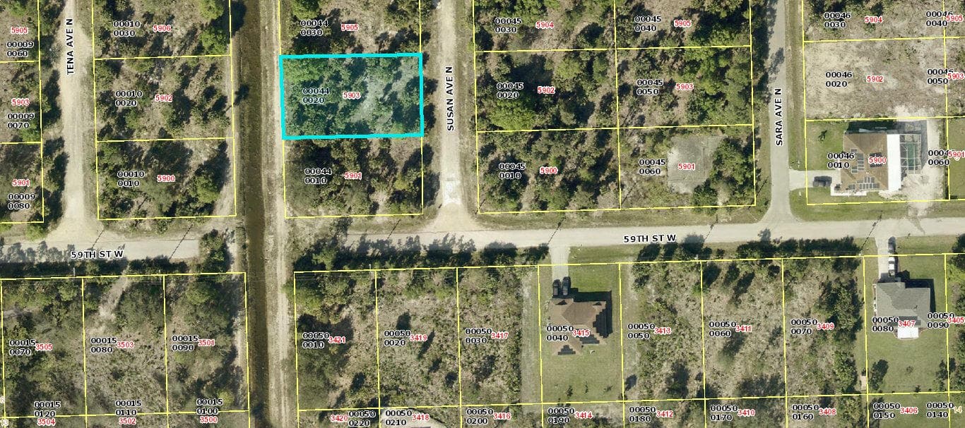 5903 Susan Avenue N, Lehigh Acres, FL 33971 3