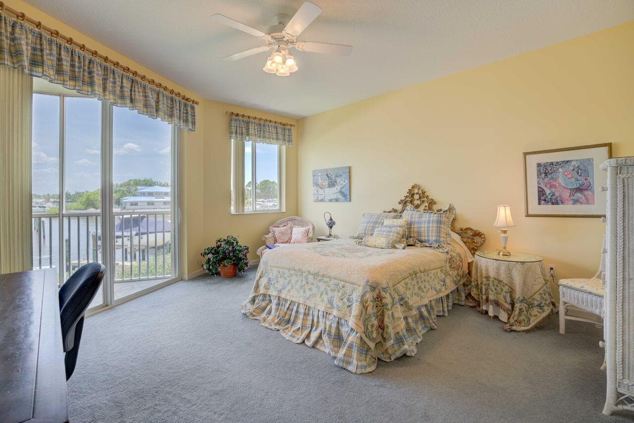 1160 SW Chapman Way 202, Palm City, FL 34990 14