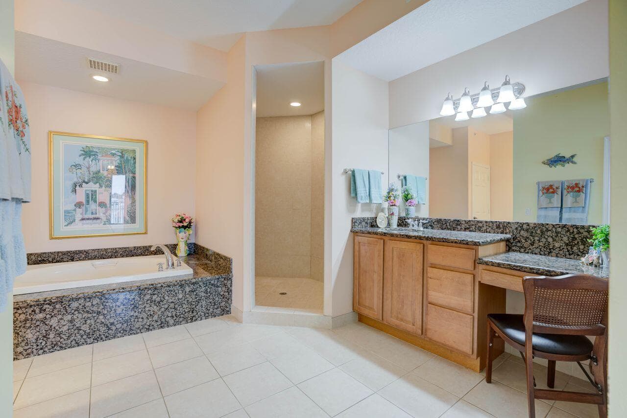 1160 SW Chapman Way 202, Palm City, FL 34990 19