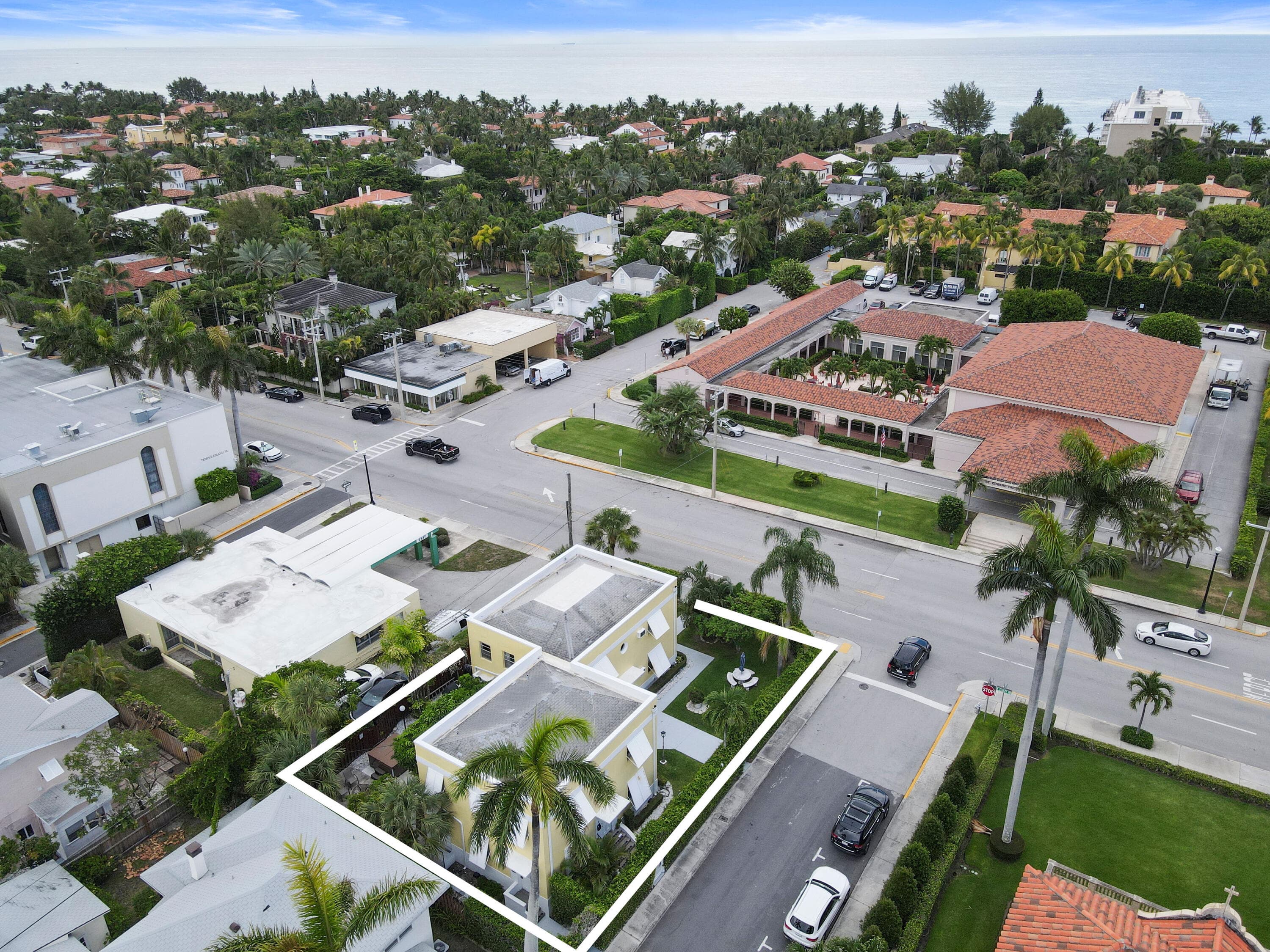 172 N County Road, Palm Beach, FL 33480 2