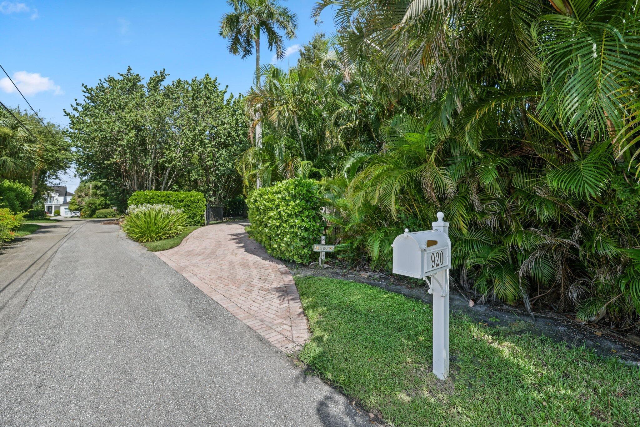 920 Hibiscus Lane, Delray Beach, FL 33444 25