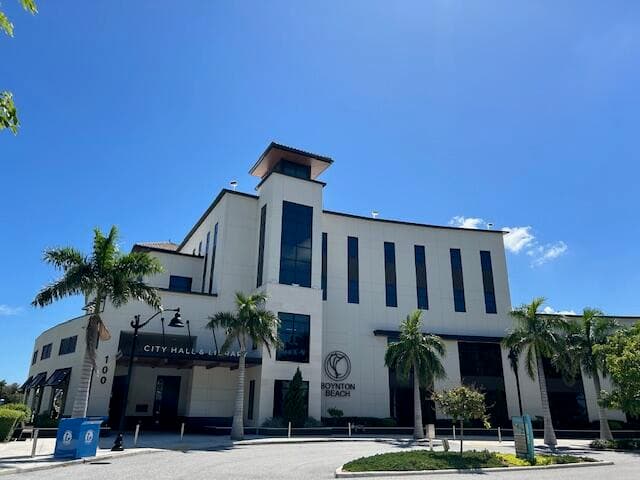 1830 W Meadows Circle 1830, Boynton Beach, FL 33436 26