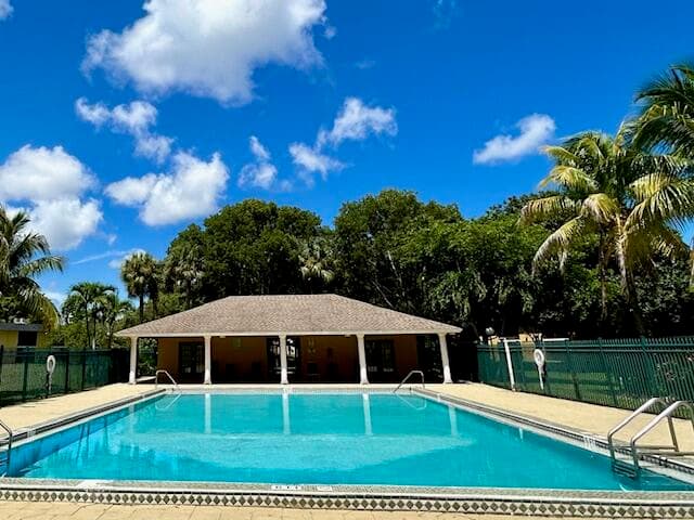 1830 W Meadows Circle 1830, Boynton Beach, FL 33436 21