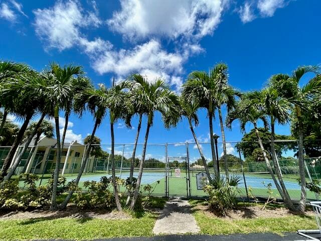 1830 W Meadows Circle 1830, Boynton Beach, FL 33436 25