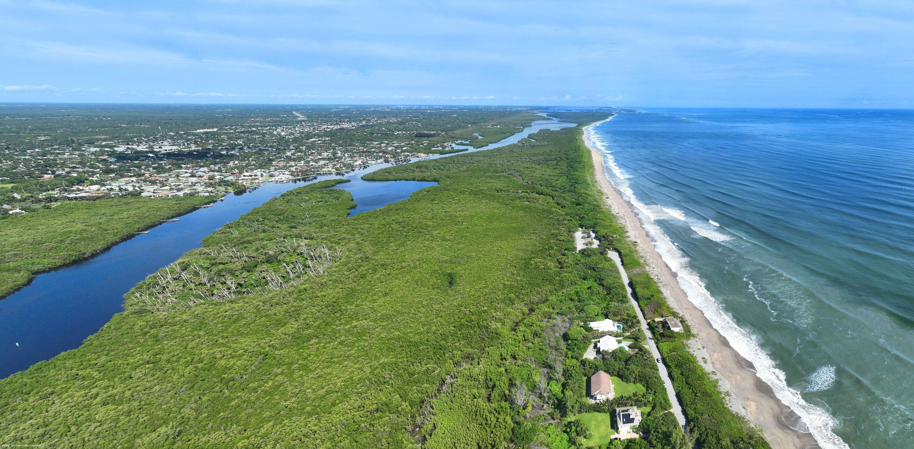162 N Beach Road, Jupiter Island, FL 33455 4