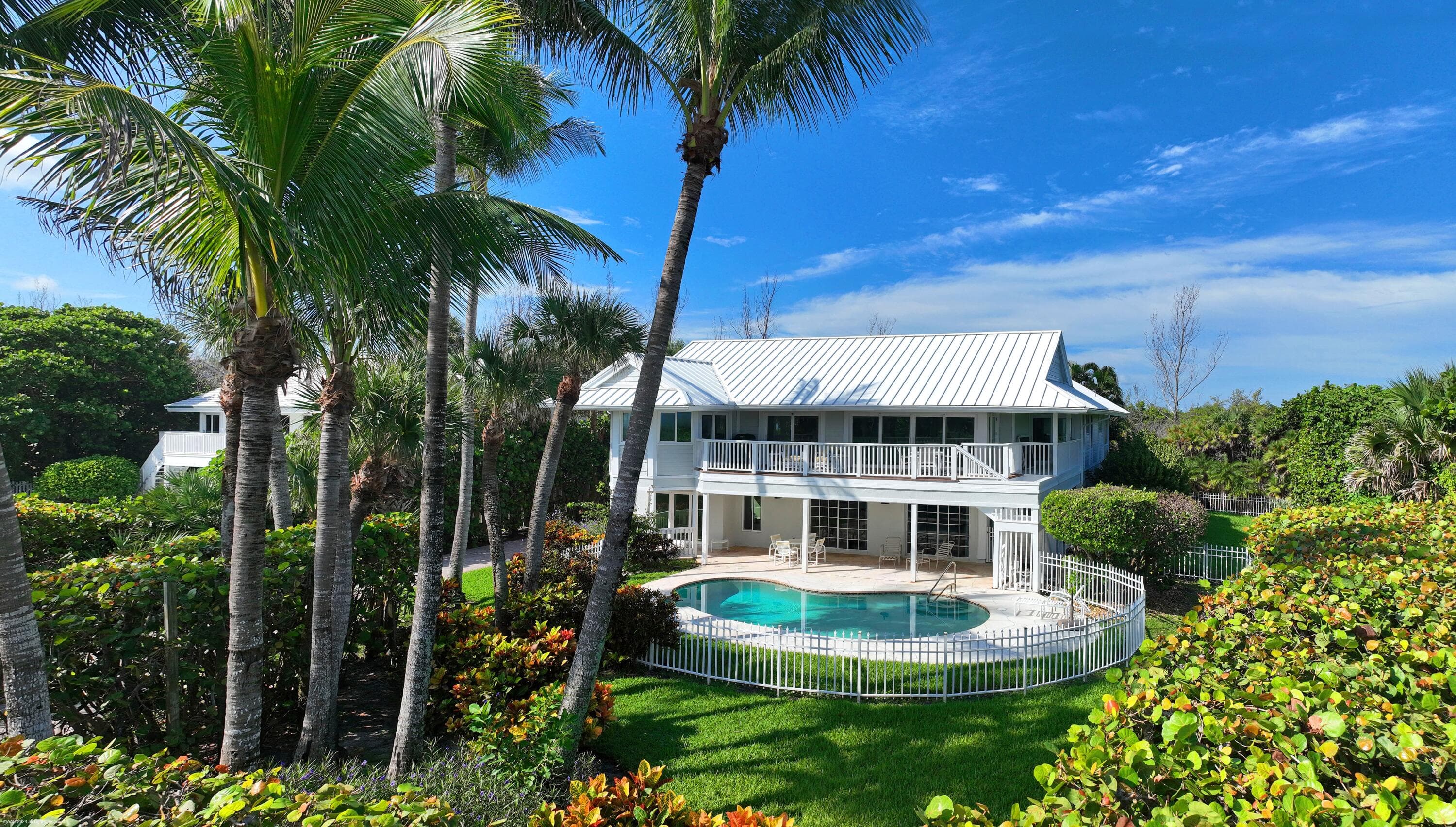 162 N Beach Road, Jupiter Island, FL 33455 56