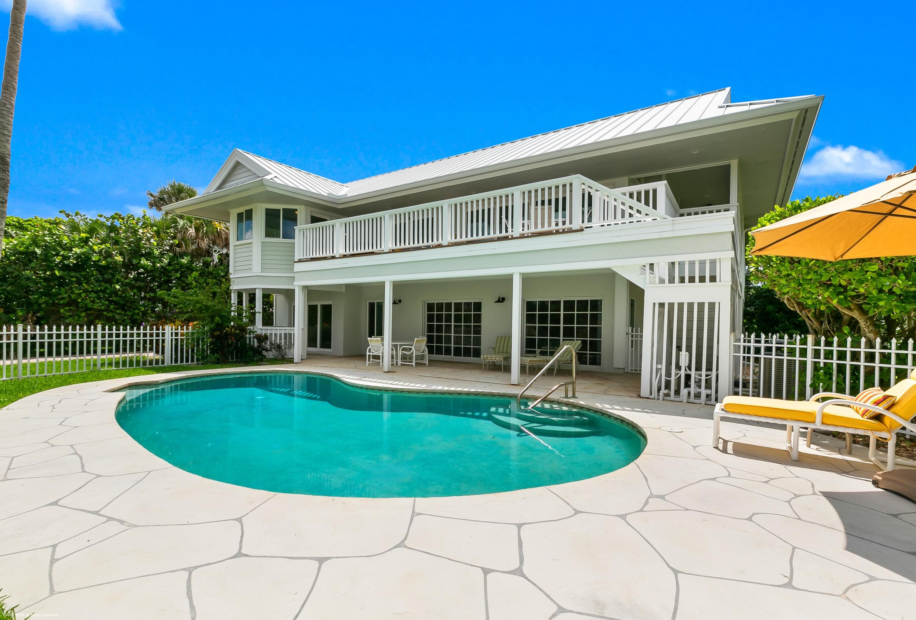 162 N Beach Road, Jupiter Island, FL 33455 57