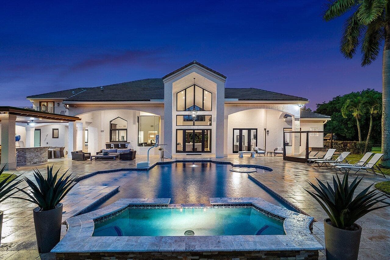 21677 El Bosque Way, Boca Raton, FL 33428