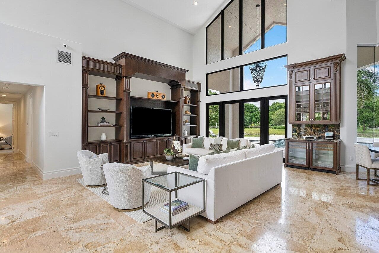 21677 El Bosque Way, Boca Raton, FL 33428 21