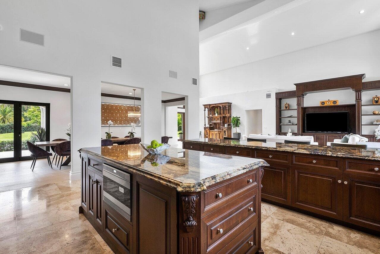 21677 El Bosque Way, Boca Raton, FL 33428 24