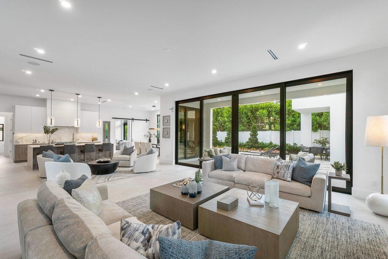 2737 NE 18th Street, Fort Lauderdale, FL 33305 13