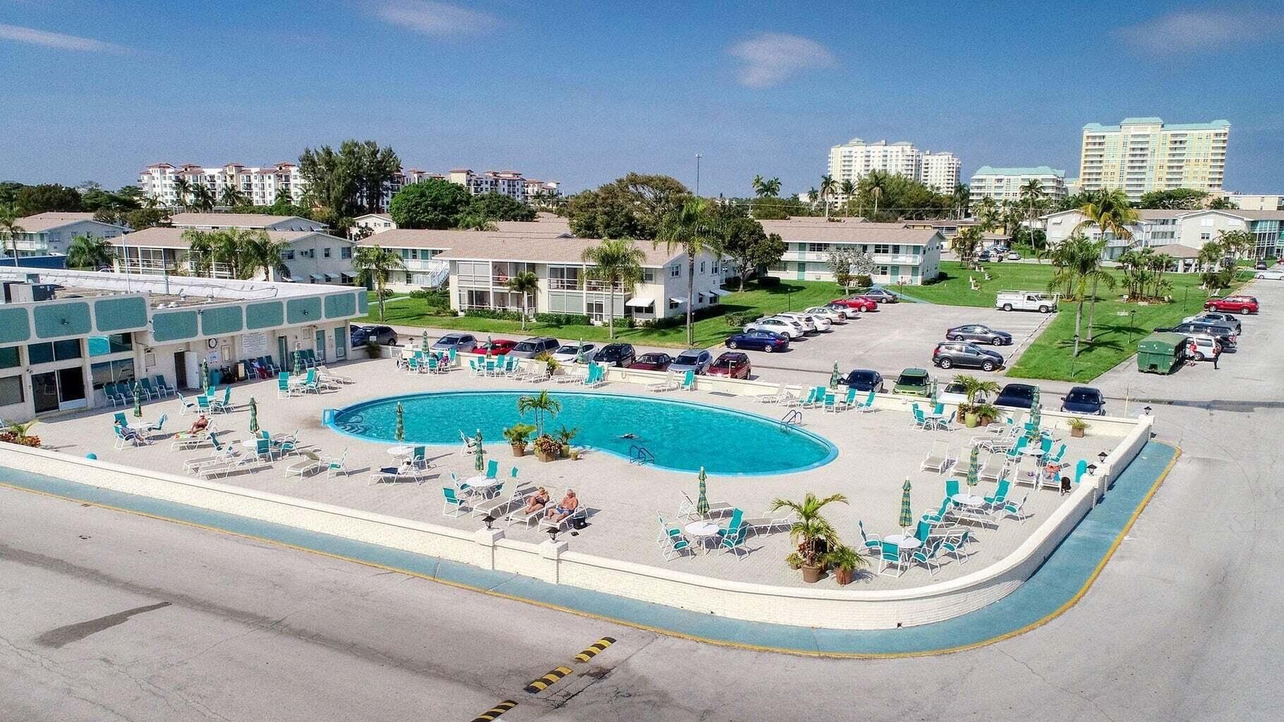 340 Horizons W 102, Boynton Beach, FL 33435 30