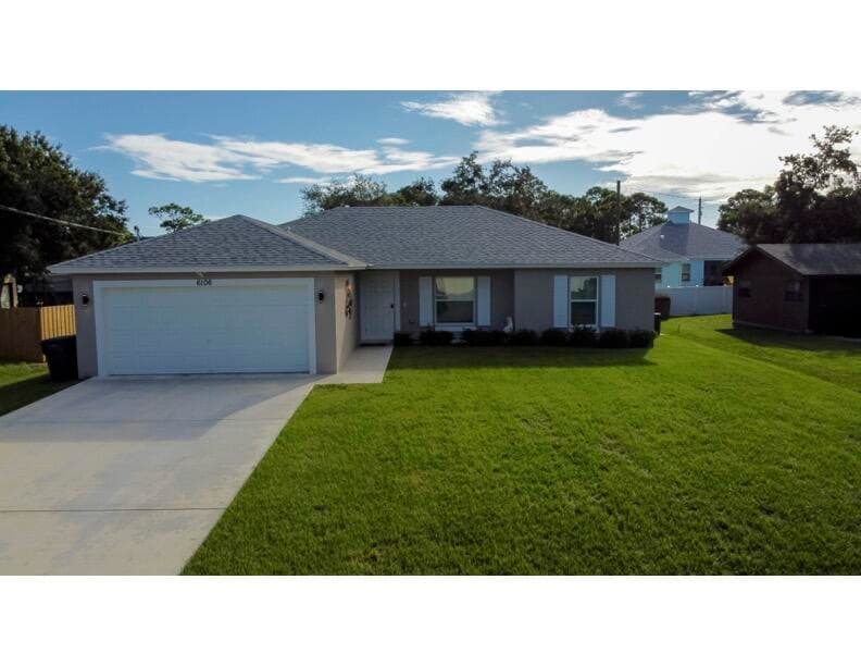 6106 Bamboo Drive, Fort Pierce, FL 34982 2