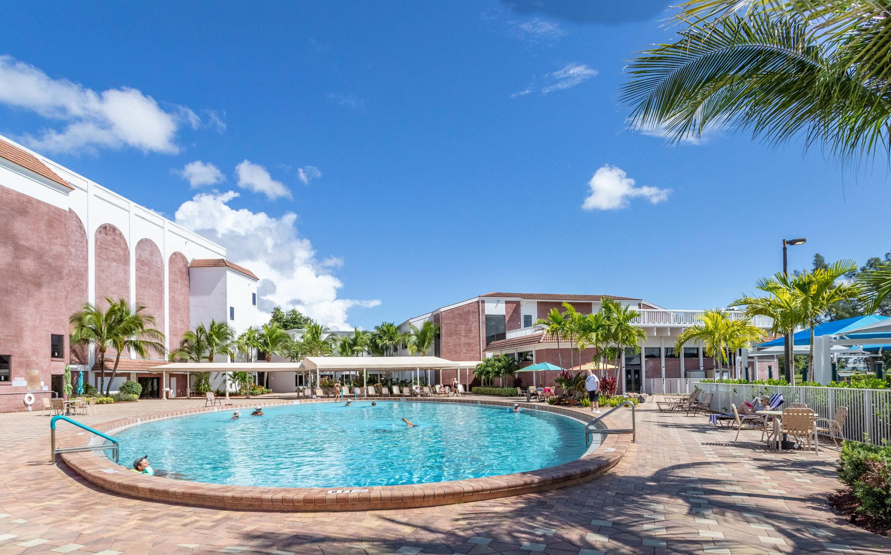203 Ellesmere D, Deerfield Beach, FL 33442 43
