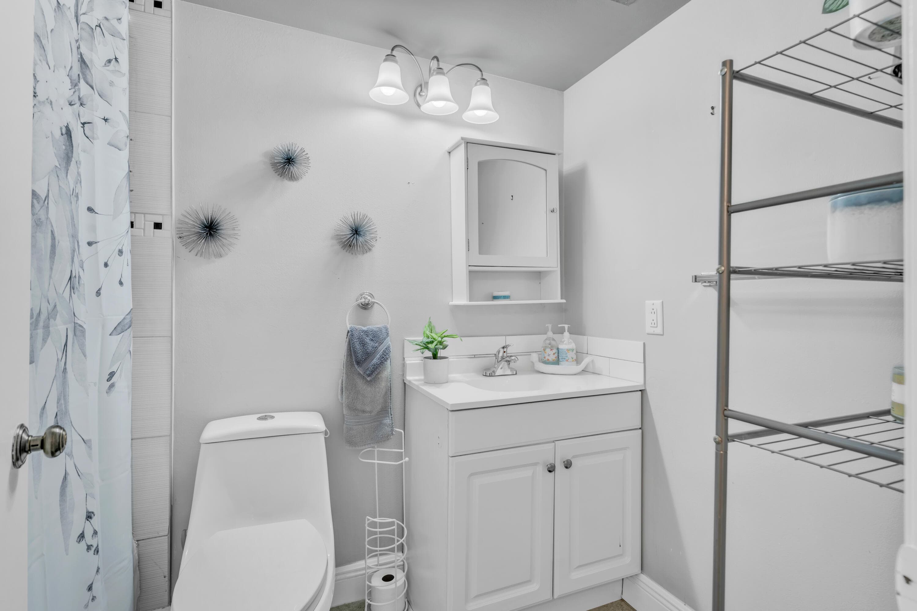 329 Knotty Pine Circle A-2, Greenacres, FL 33463 23