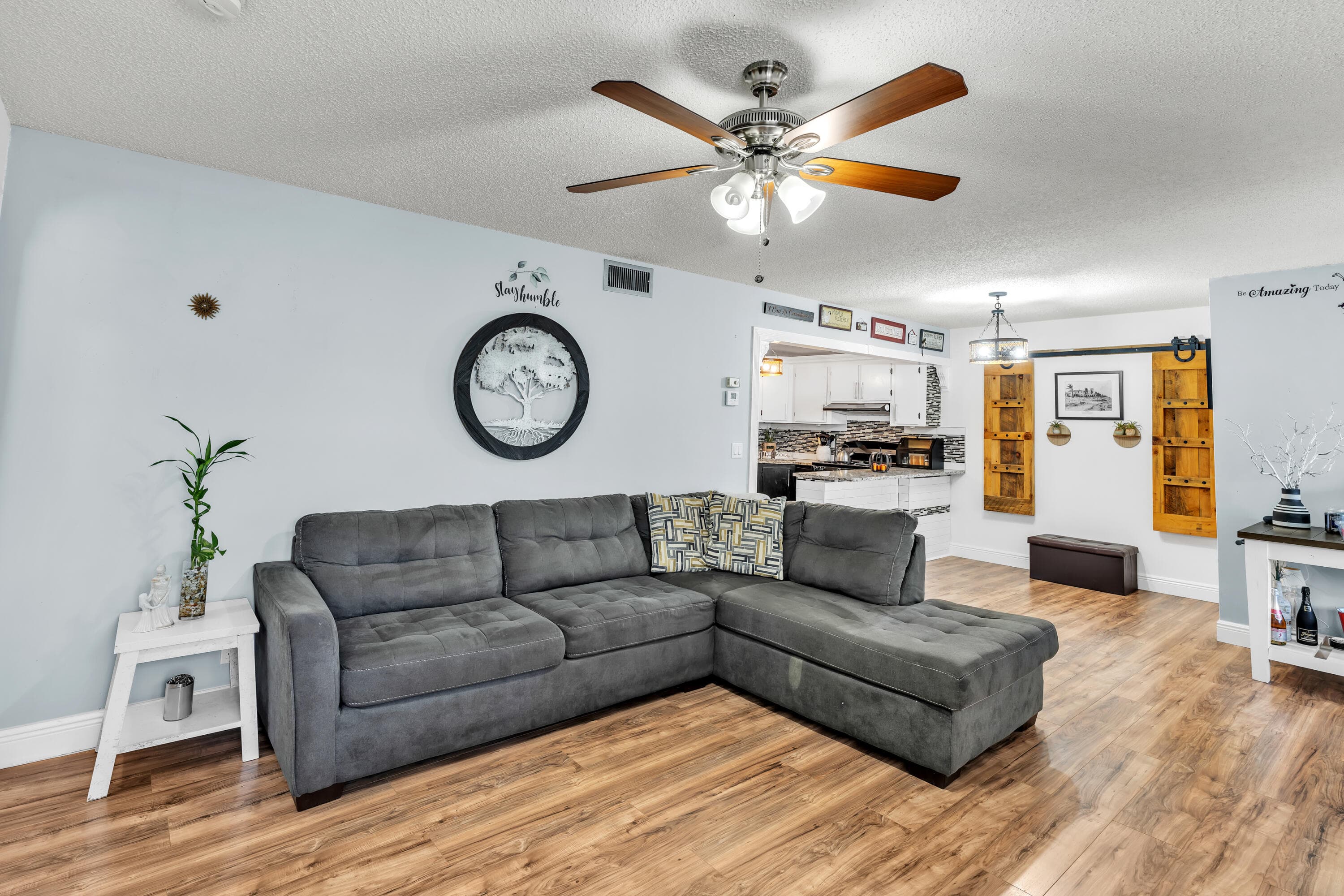 329 Knotty Pine Circle A-2, Greenacres, FL 33463 9