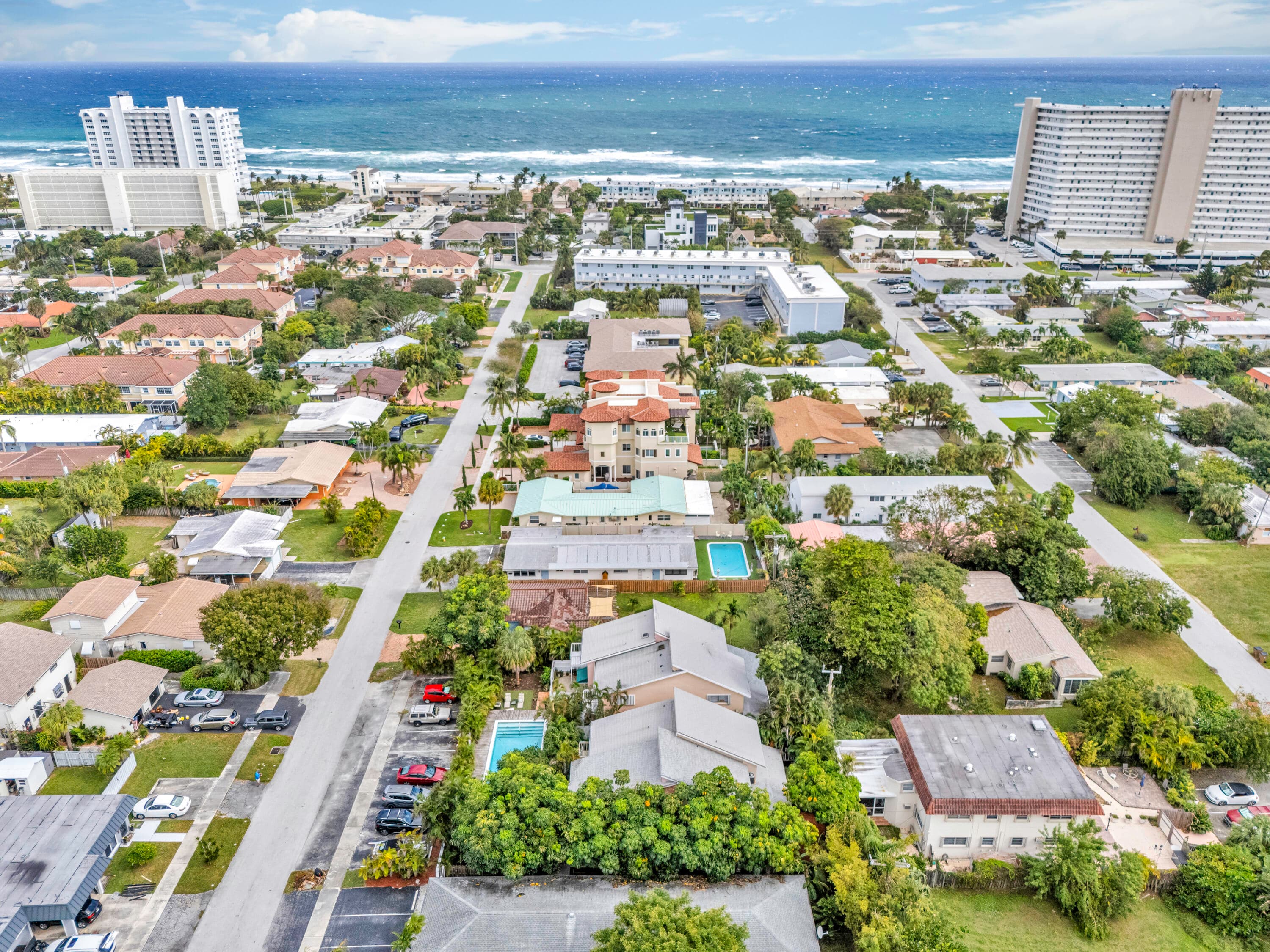 1912 NE 6th Street, Deerfield Beach, FL 33441 35